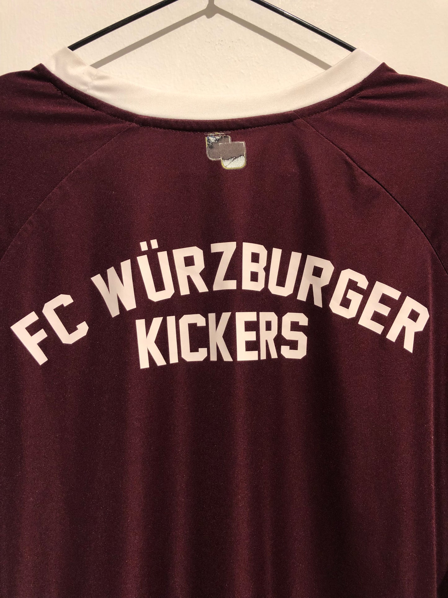 Würzburger Kickers 2016-17 Cup Kit. (L/XL)