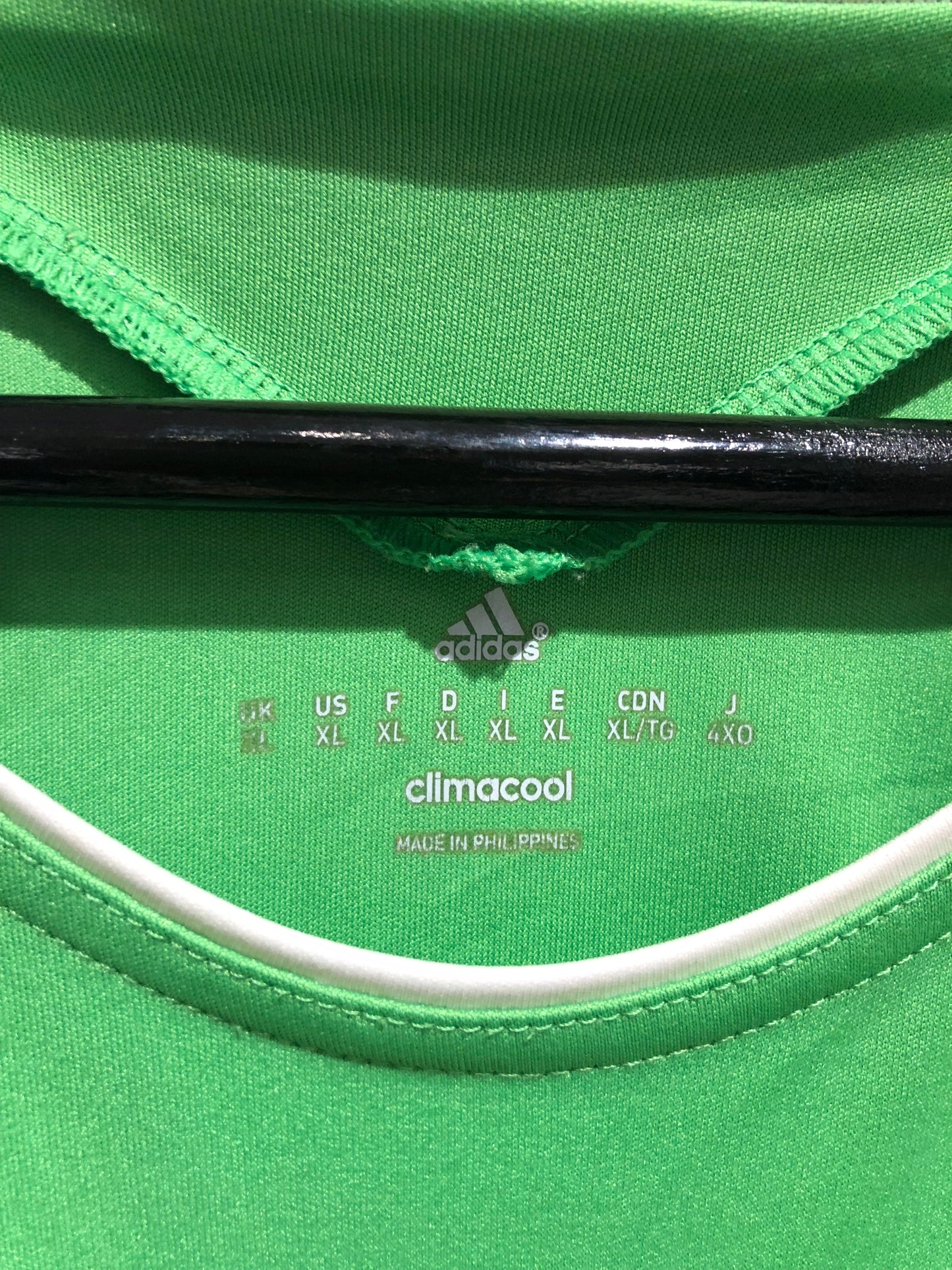VFL Wolfsburg 2013-14 Away Kit. (XL)