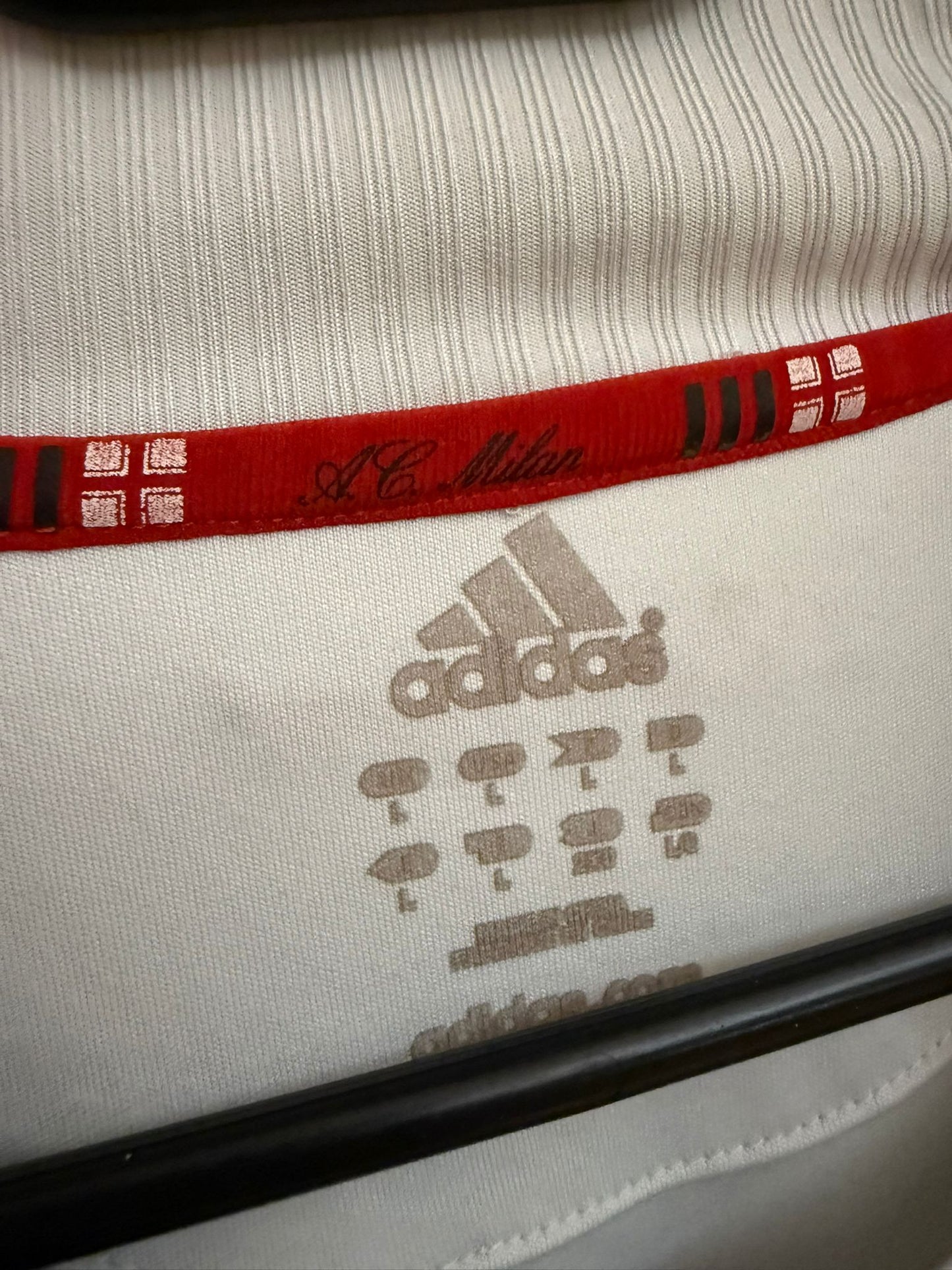 AC Milan 2008-09 Away Kit. #22 R. Kaká.