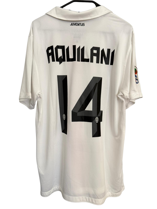 Juventus 2011-12 Away Kit. #14 Aquilani (L)