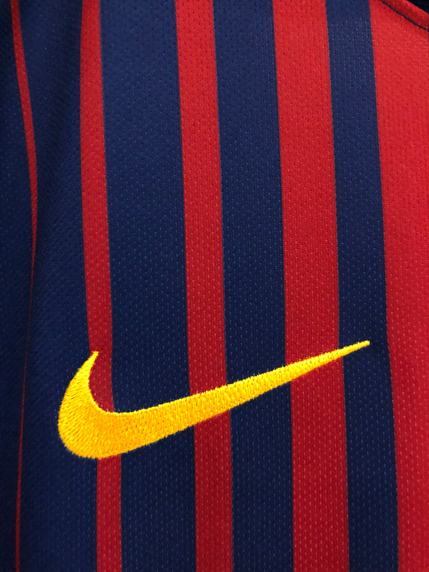 FC Barcelona 2017-18 Home Kit. (M)