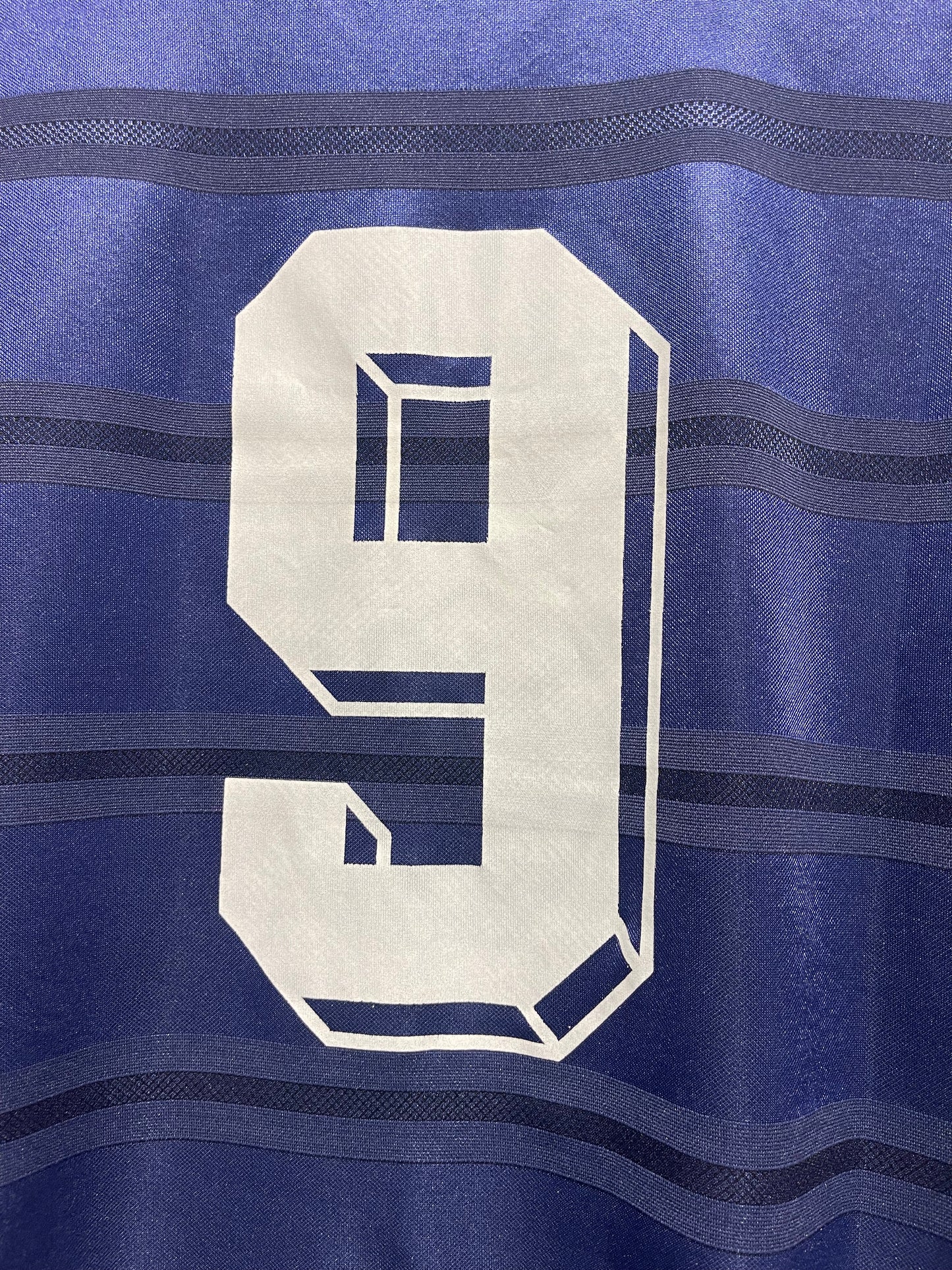 Scotland 1998 Home Kit. #9 Durie (XL)
