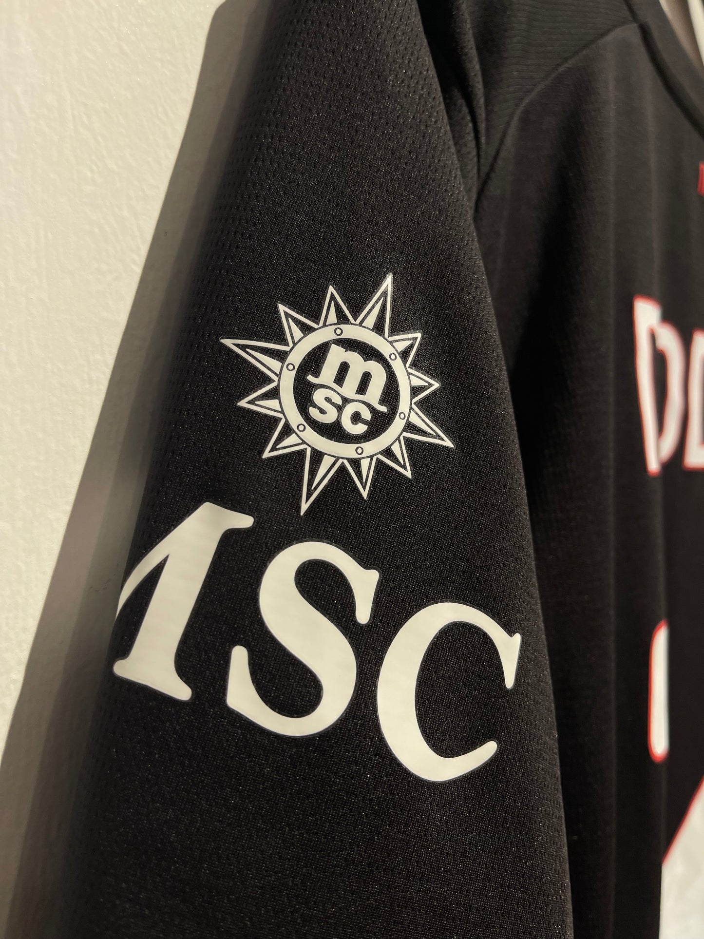 AC Milan 2025-26 Home Kit. #14 Modrić. (XL).