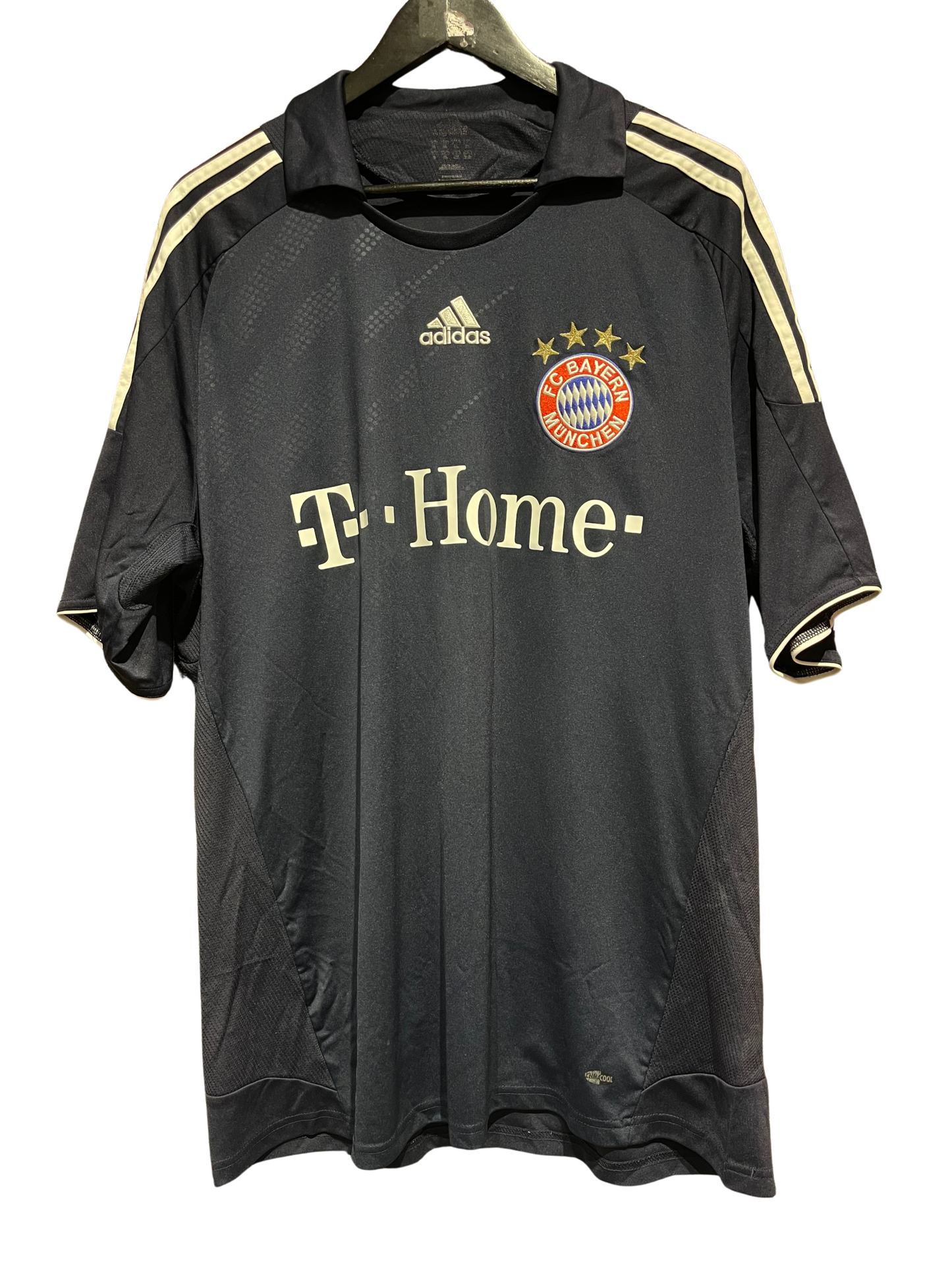 FC Bayern München 2008/09 Away Kit. #10 Robben. (XL)