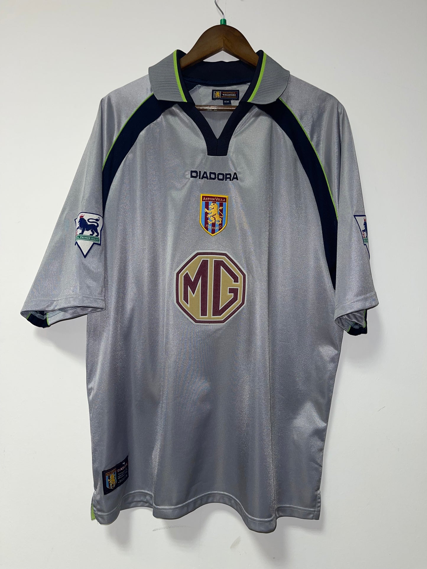 Aston Villa 2002-03 Third Kit. (XL) #22 Kachloul.