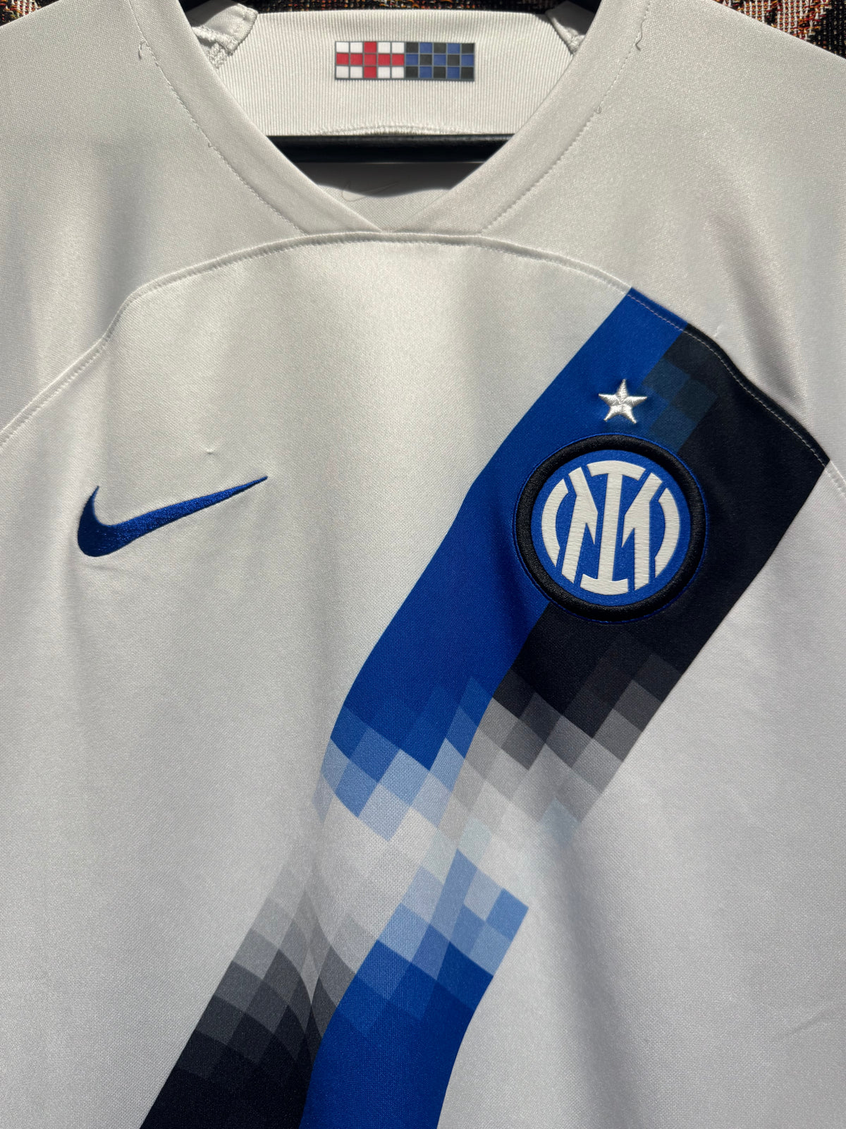 Inter Milan 2023-24 Away Kit. #2 Dumfries. (M)