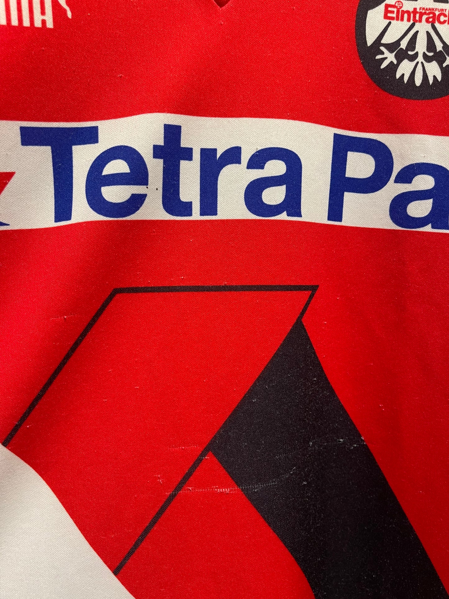 Eintracht Frankfurt 1993-94 Home Kit. (M)