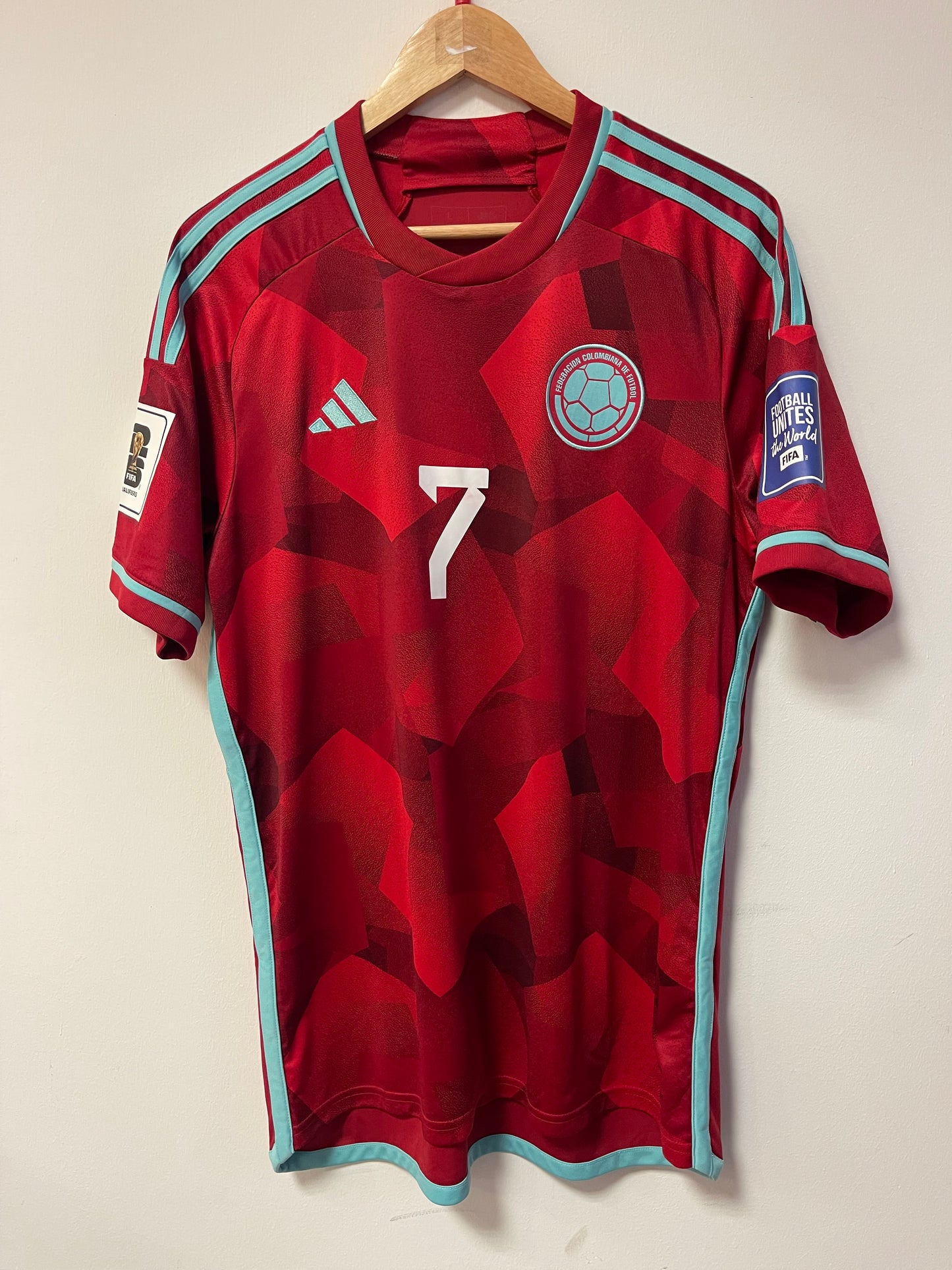 Colombia 2022-23 Away Kit. (L) #7 Diaz.