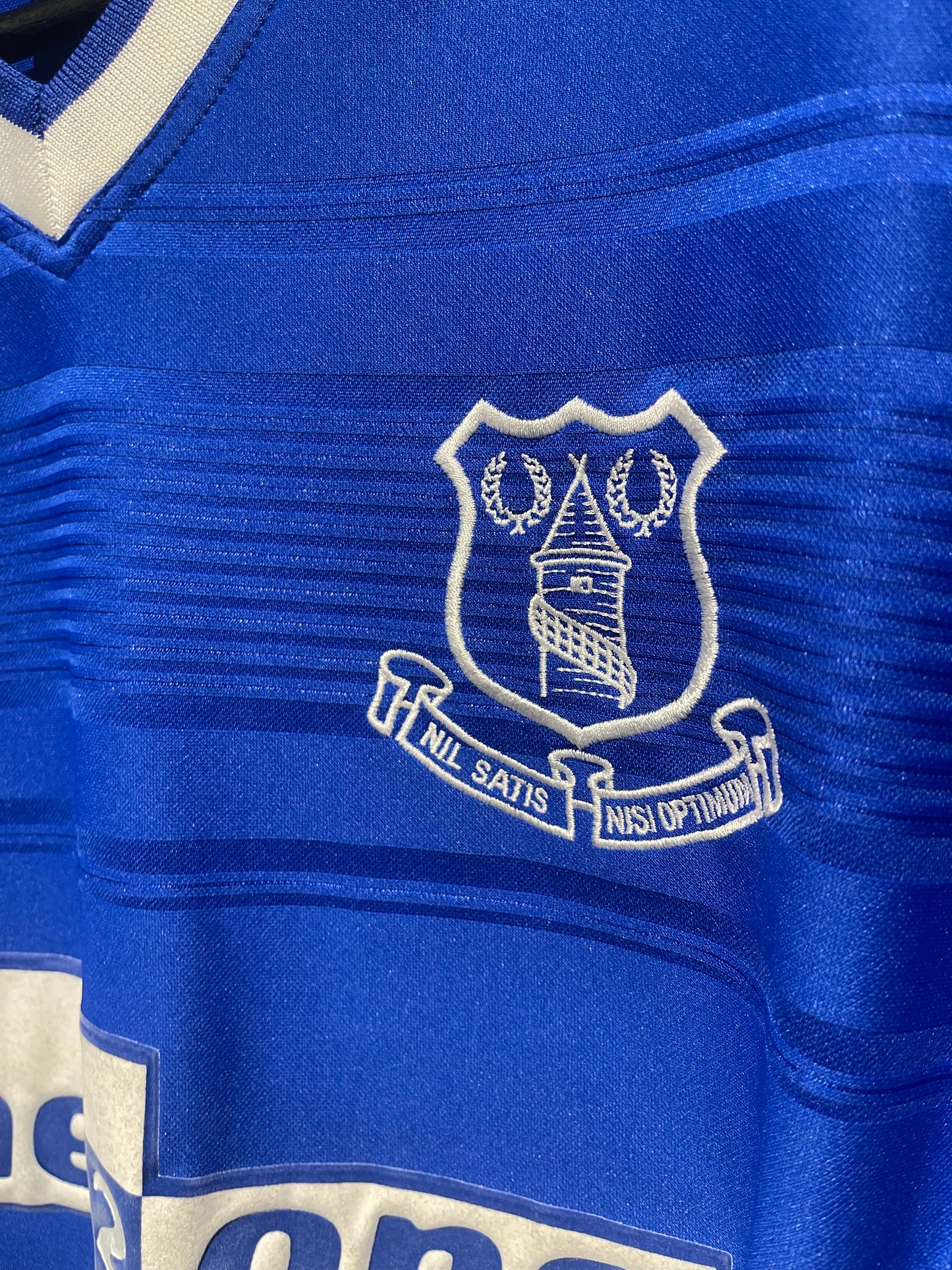 Everton 1999/2000 Home Kit. (M)