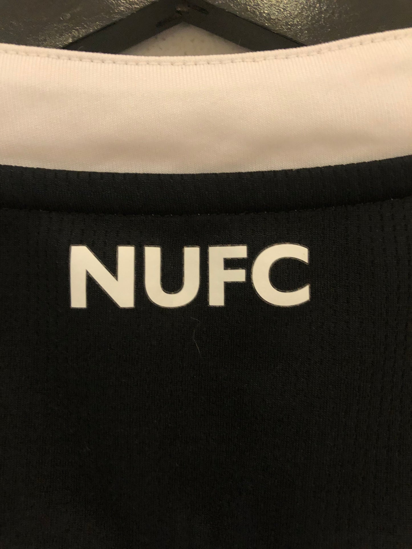 Newcastle United 2021-22 Home Kit. #10 Saint-Maximin (XL)