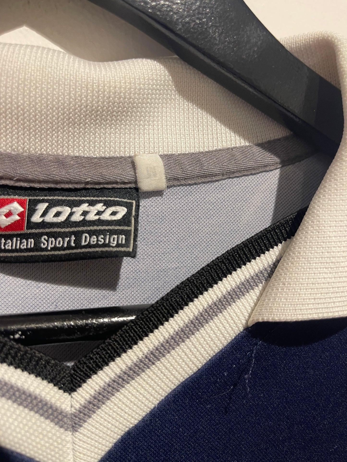 Juventus 2000-01 Third Kit. (M)