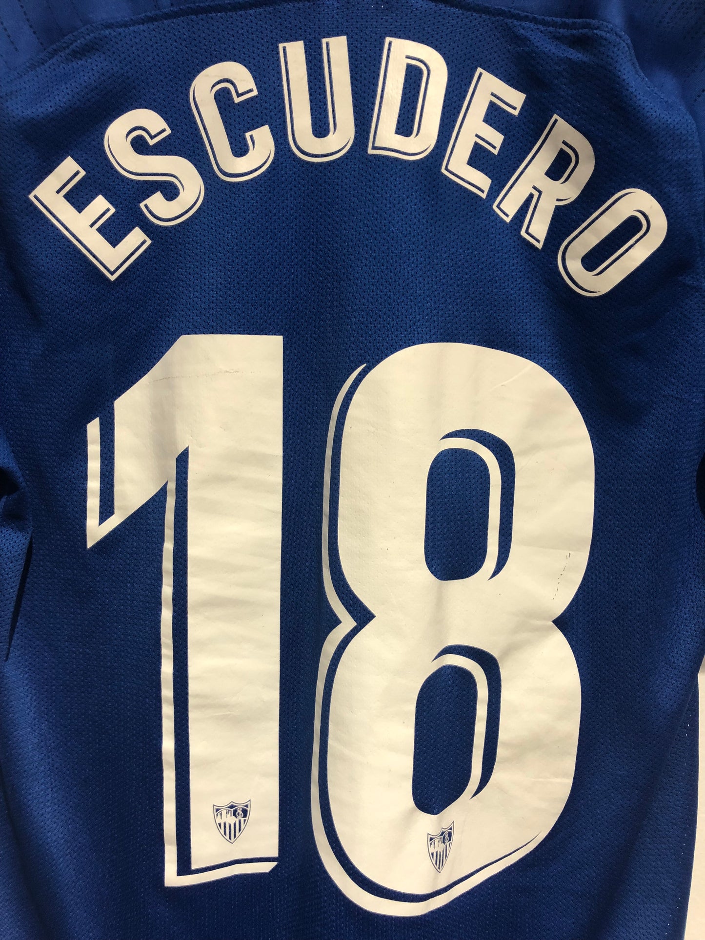 FC Sevilla 2019-20 Third Kit. #18 Escudero (S)