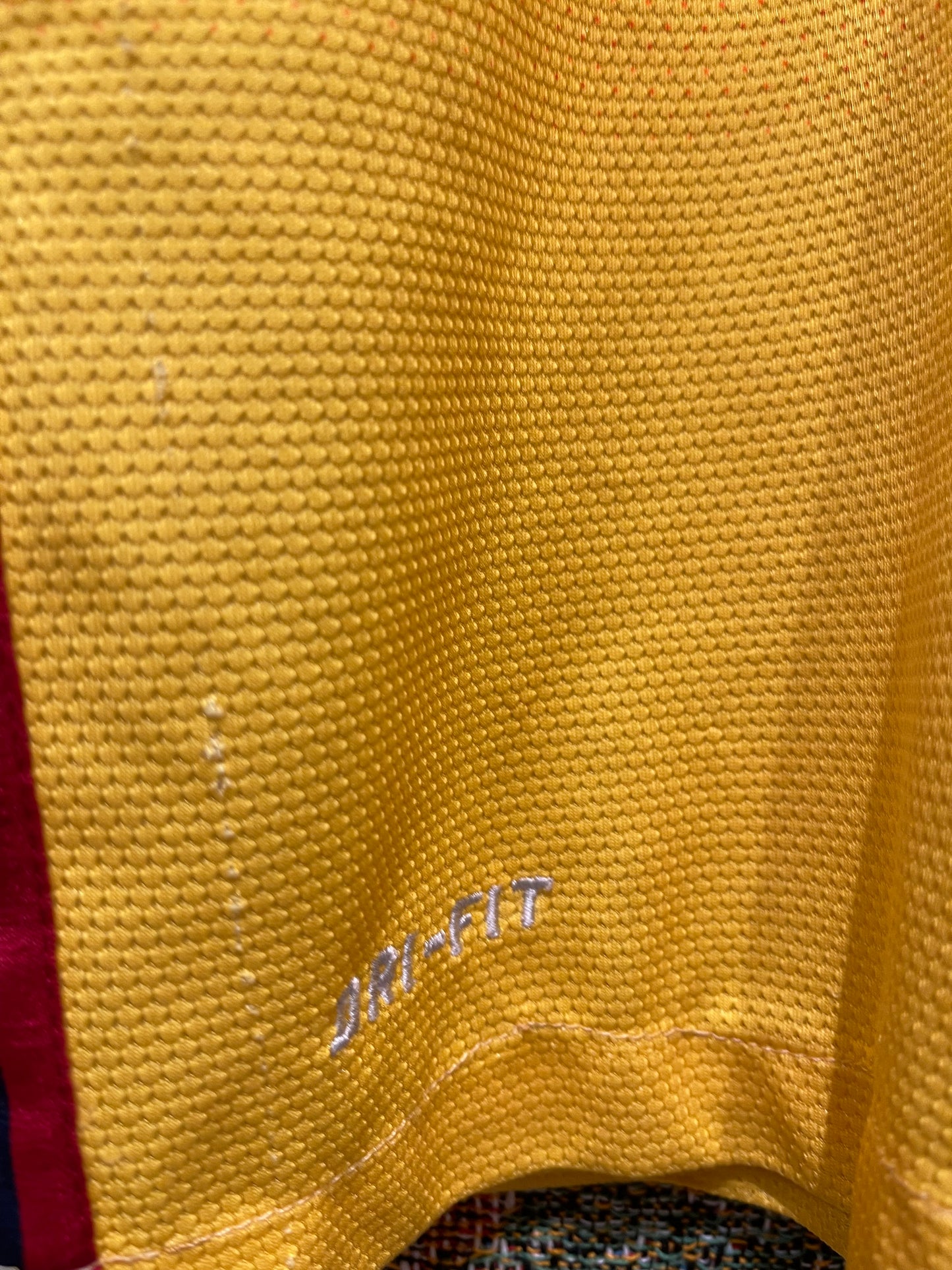 FC Barcelona 2012/13 Away Kit. #10 Messi. (M)