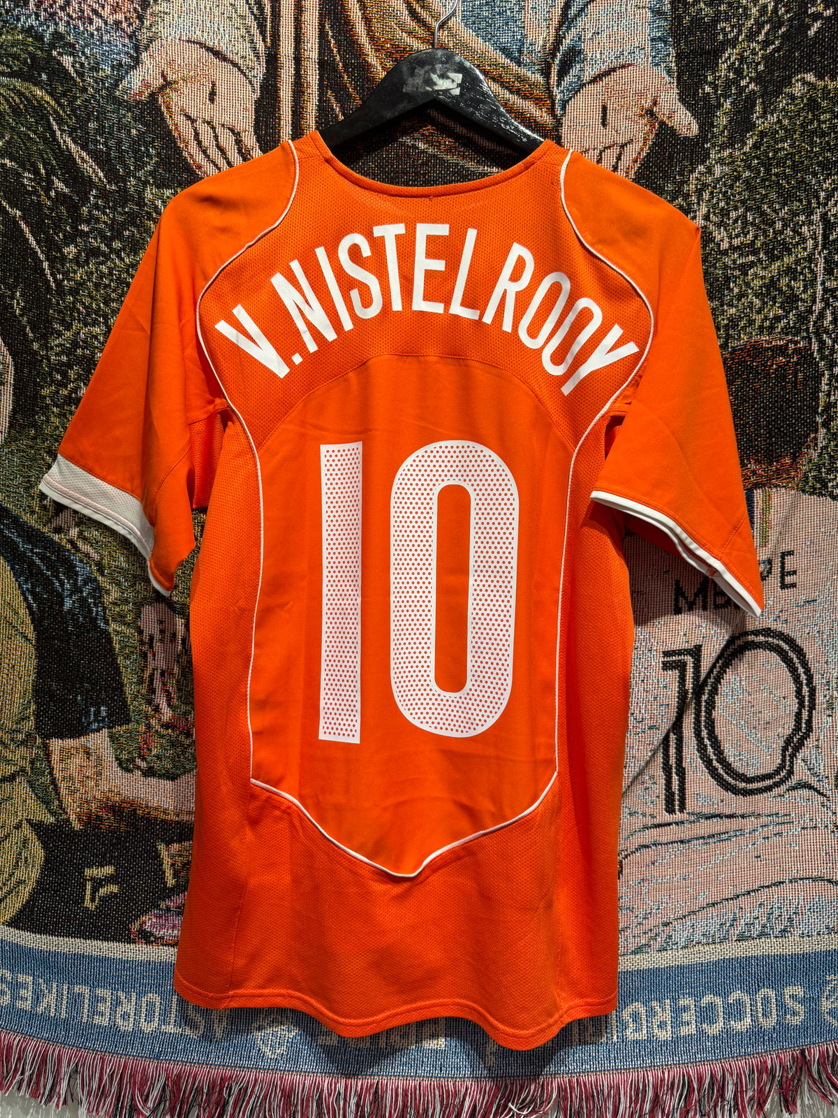 Holland 2004-05 Home Kit. (S) #10 R. Van Nistelrooy.
