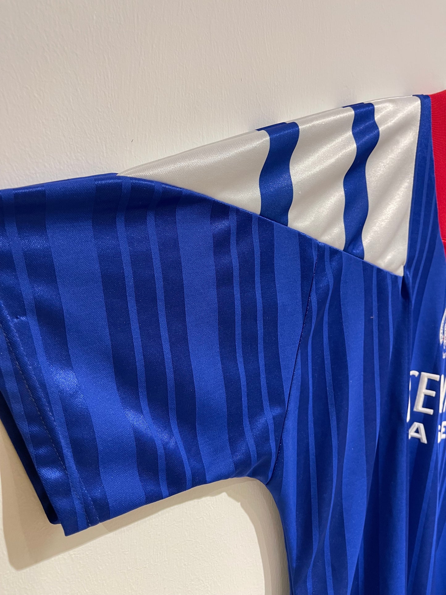 Glasgow Rangers 1992-94 Home Kit. (XL)