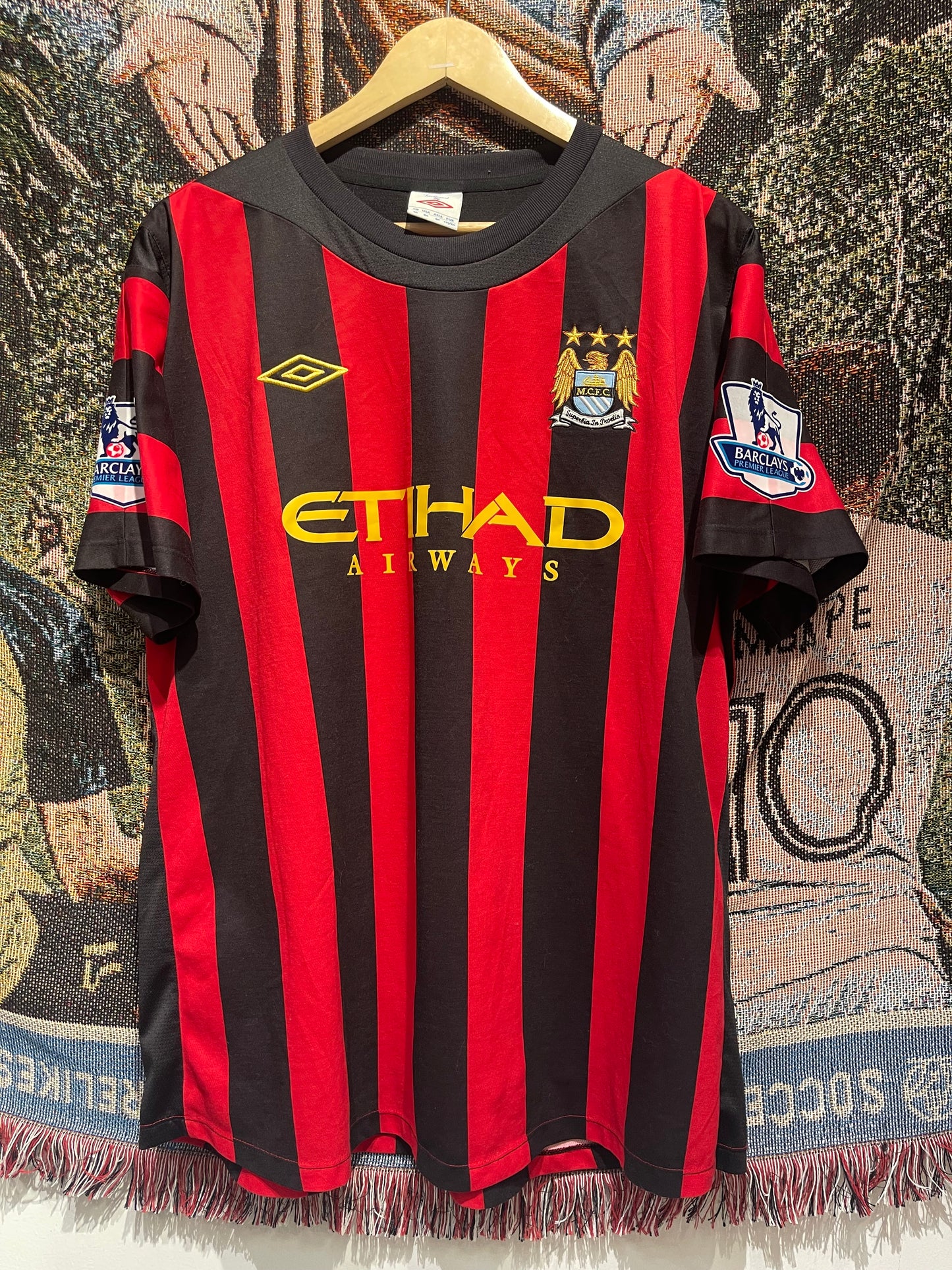 Manchester City 2011-12 Away Kit. #42 Yaya Touré. (XL)