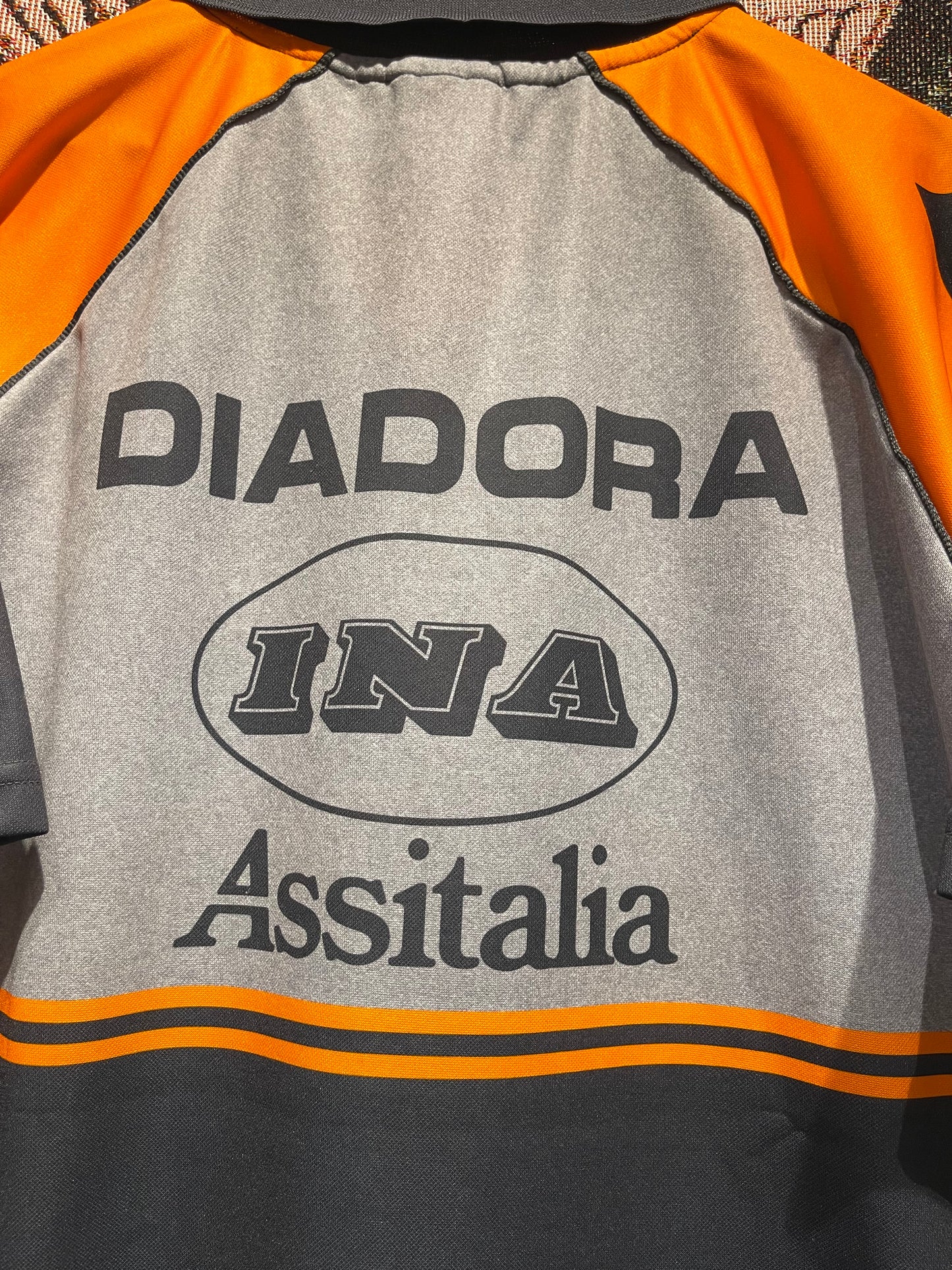 As Roma 1997-98 Training Shirt. (XL)