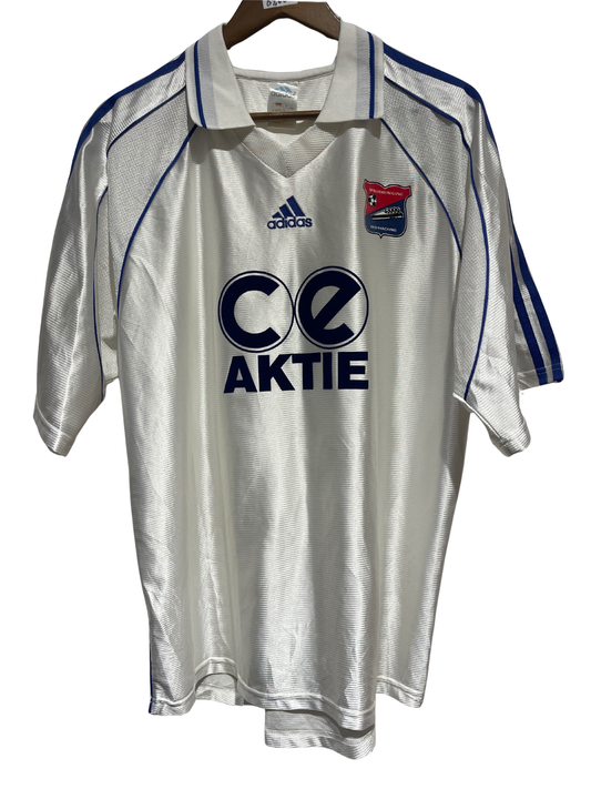 SpVgg Unterhaching 1999-00 Away Kit. (L)