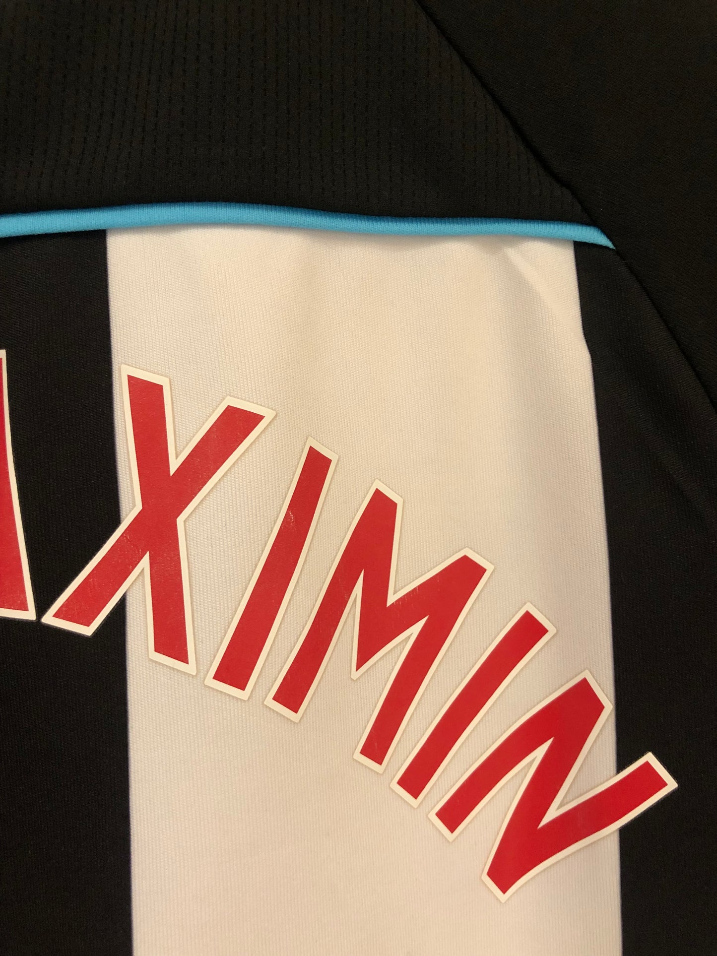 Newcastle United 2021-22 Home Kit. #10 Saint-Maximin (XL)