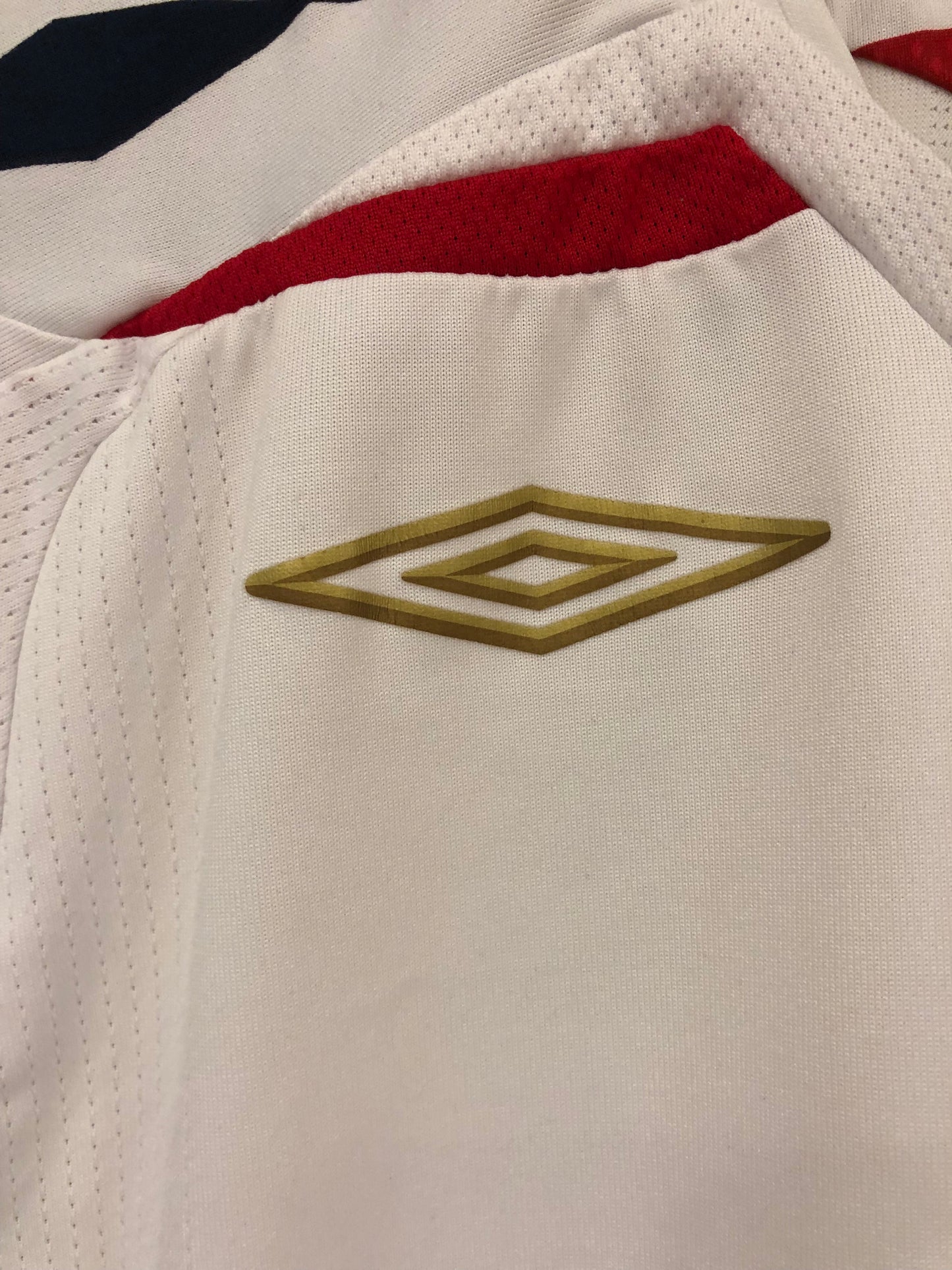 England 2007-09 Home Kit. (M)