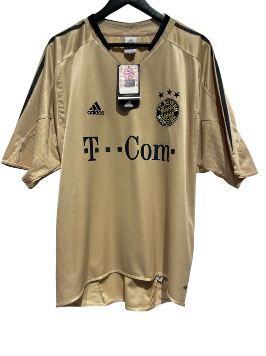 Bayern München 2004/05 Away Kit. (XL)