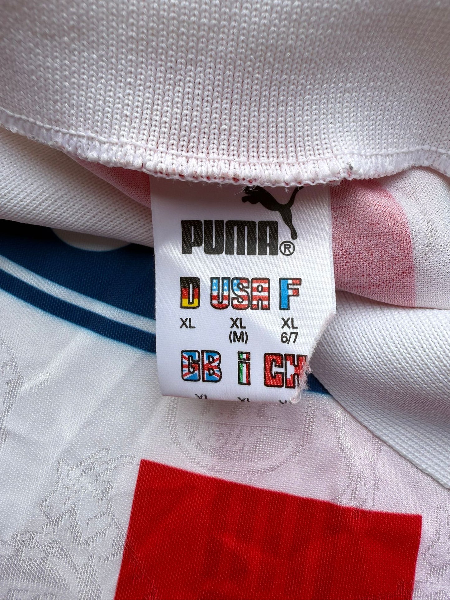 FC Köln 1995-96 Home Kit. (XL)