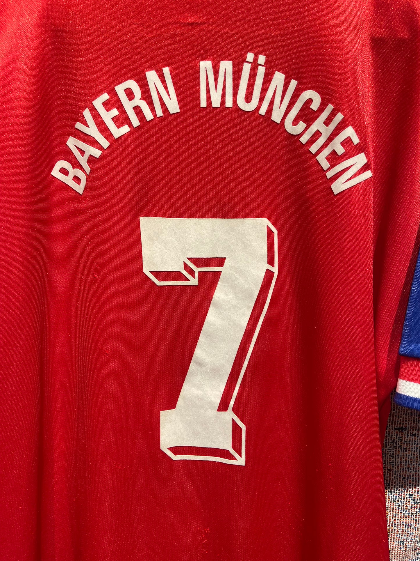 FC Bayern München 1993-95 Home Kit. #7 Scholl. (L)