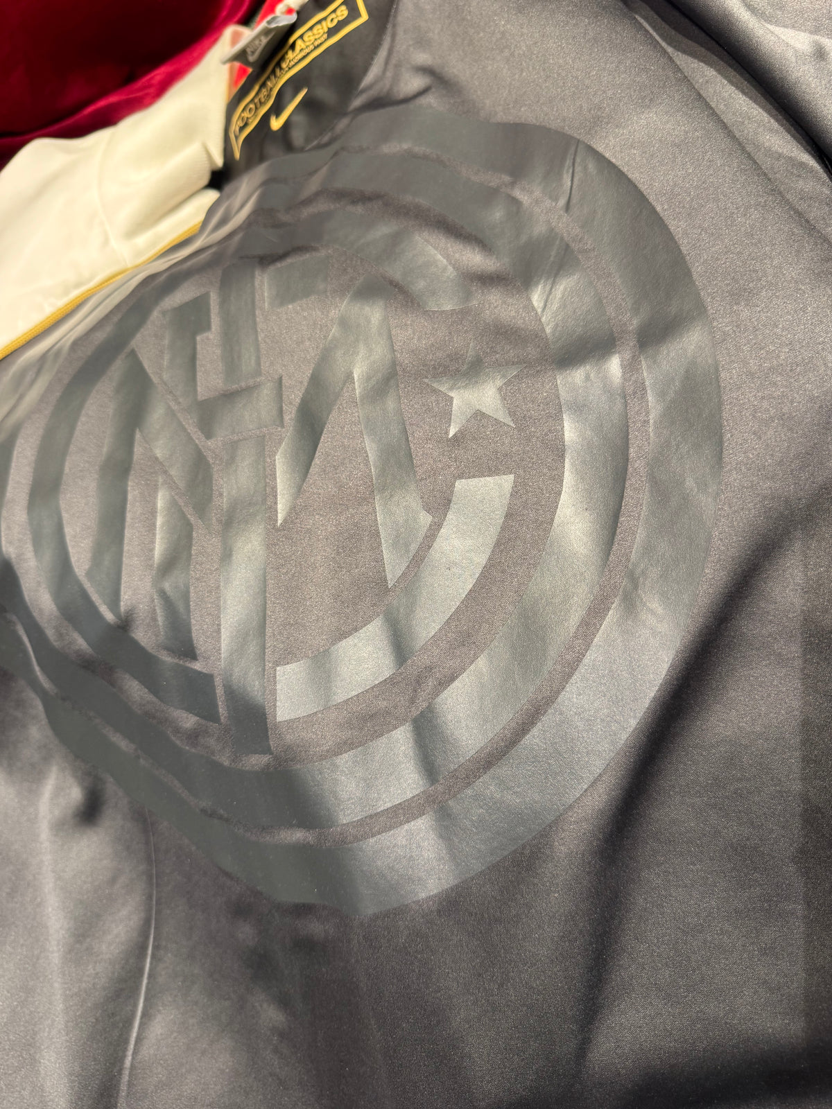 Inter Milan 2007-08 Ambrosiana Track jacket. (XL)