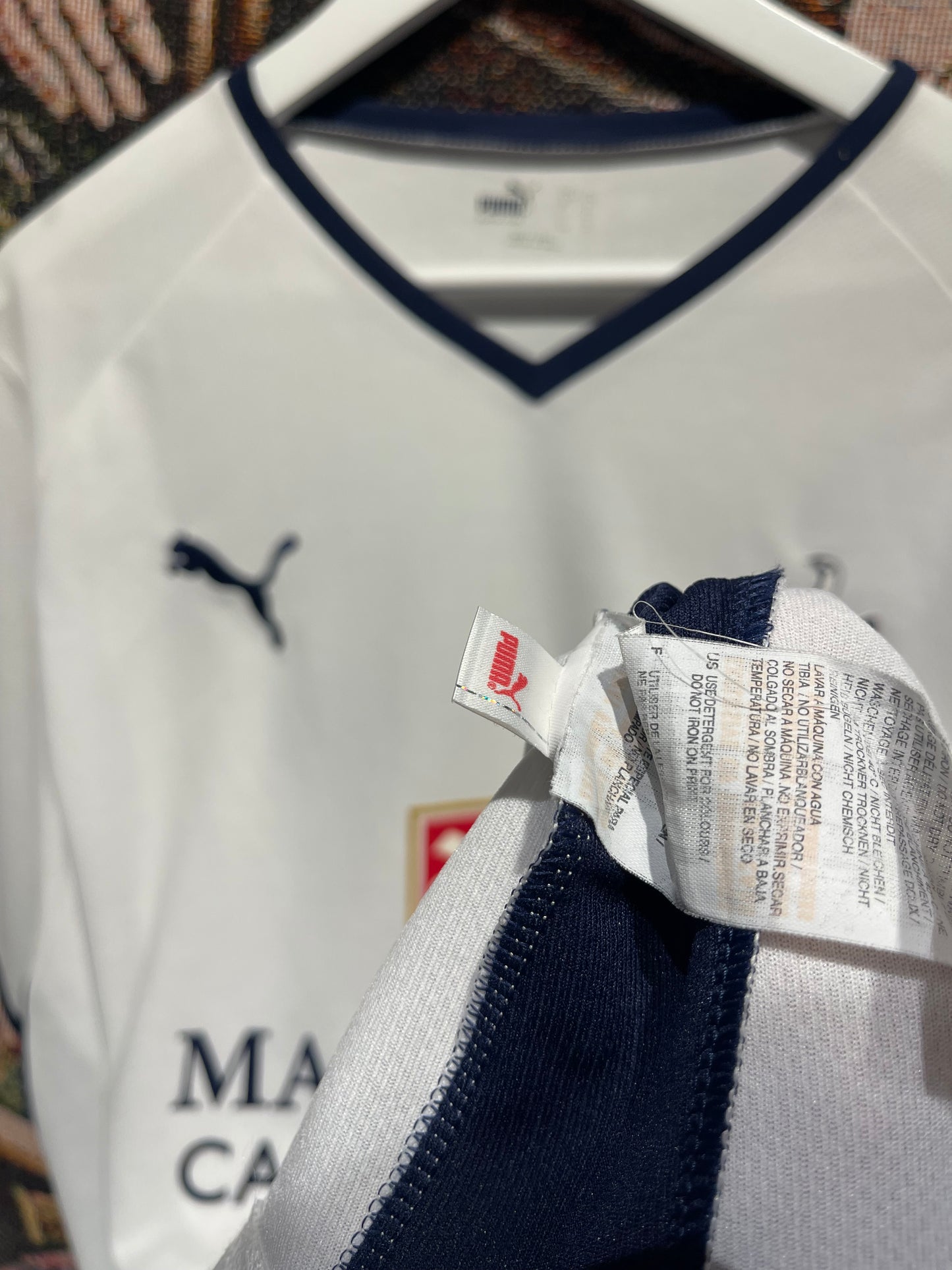Tottenham 2008-09 Home Kit. (XL) #14 Modrić.