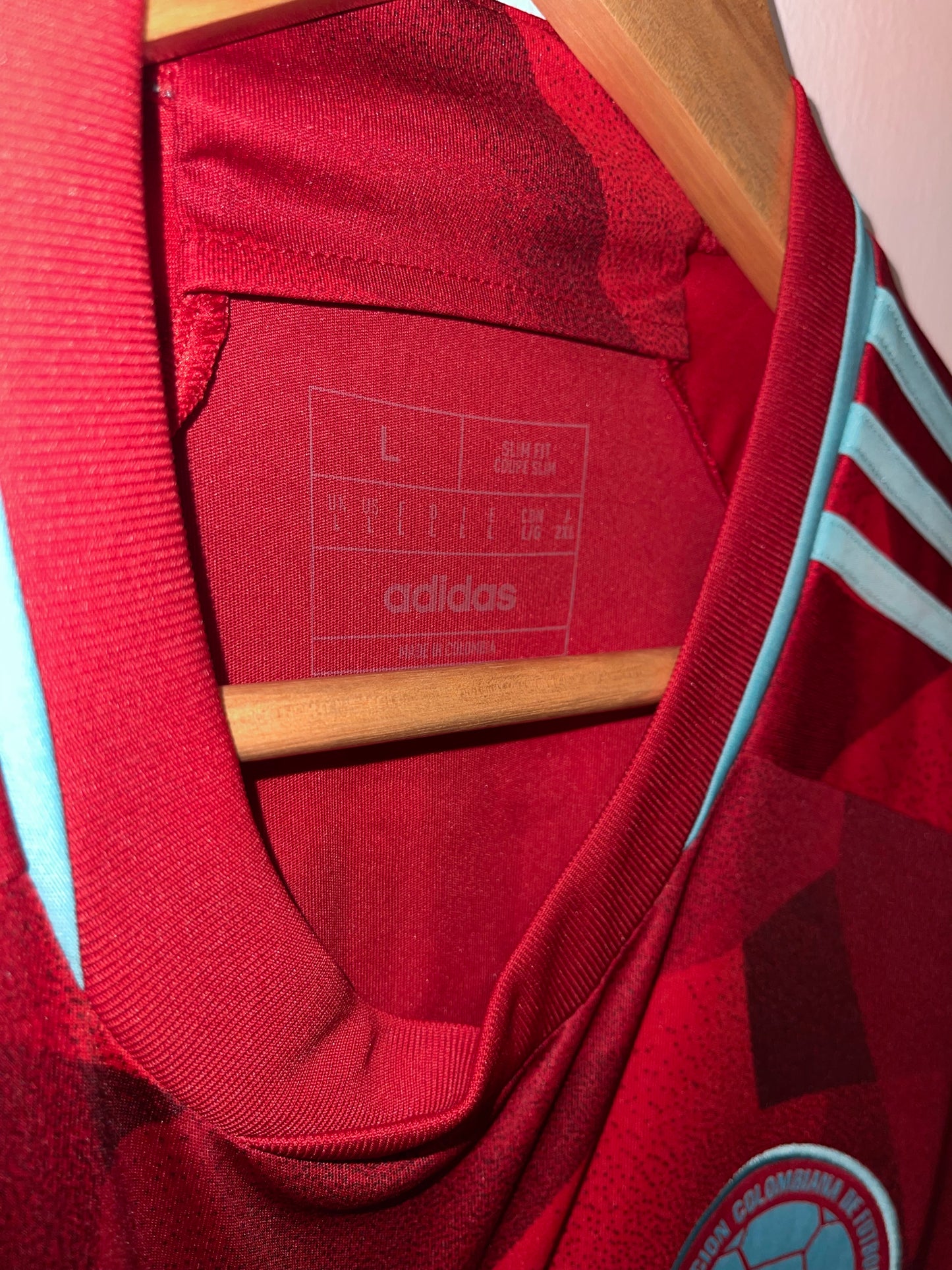 Colombia 2022-23 Away Kit. (L) #7 Diaz.