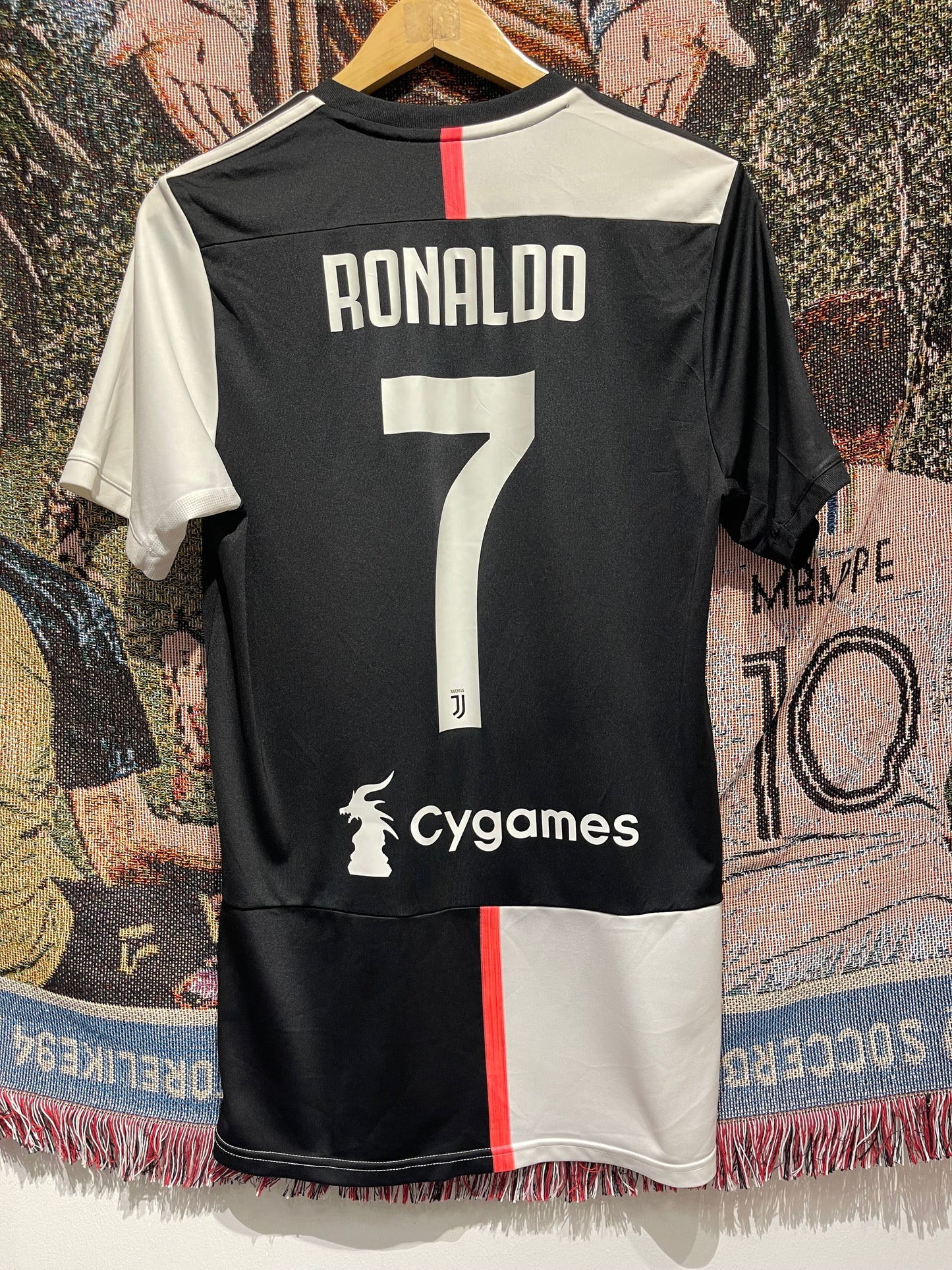 Juventus 2018-19 Home Kit.(M) #7 C. Ronaldo.