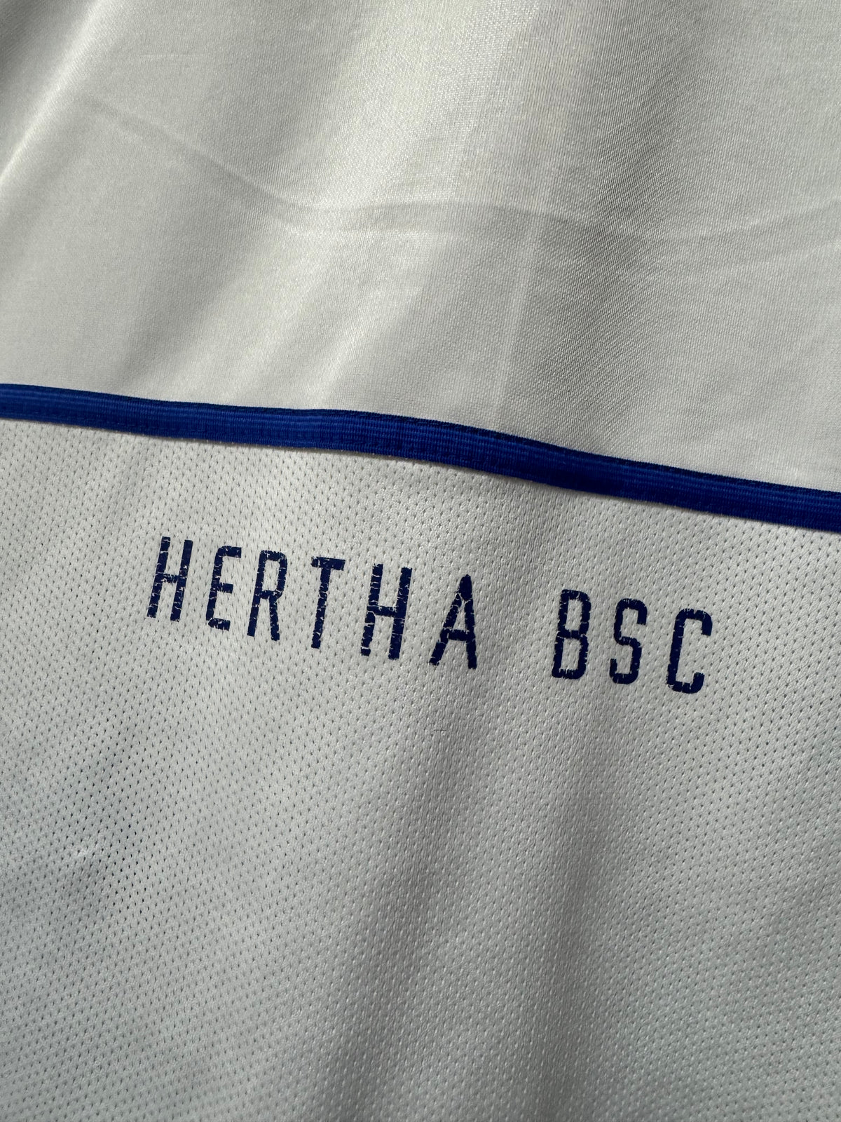 Hertha Berlin SC  2002-03 Away Kit. (XL)