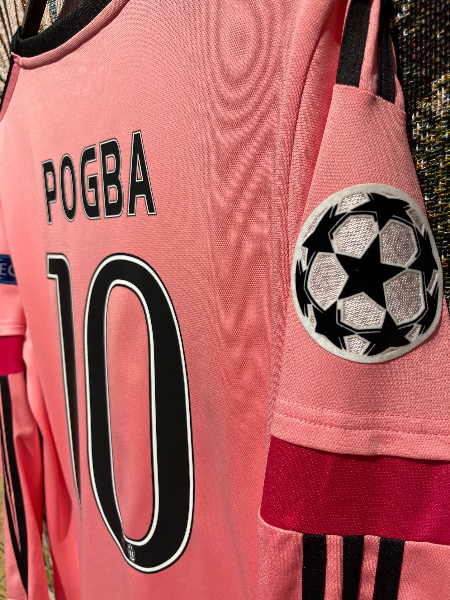 Juventus 2015-16 Away Kit. #10 Pogba. (L)