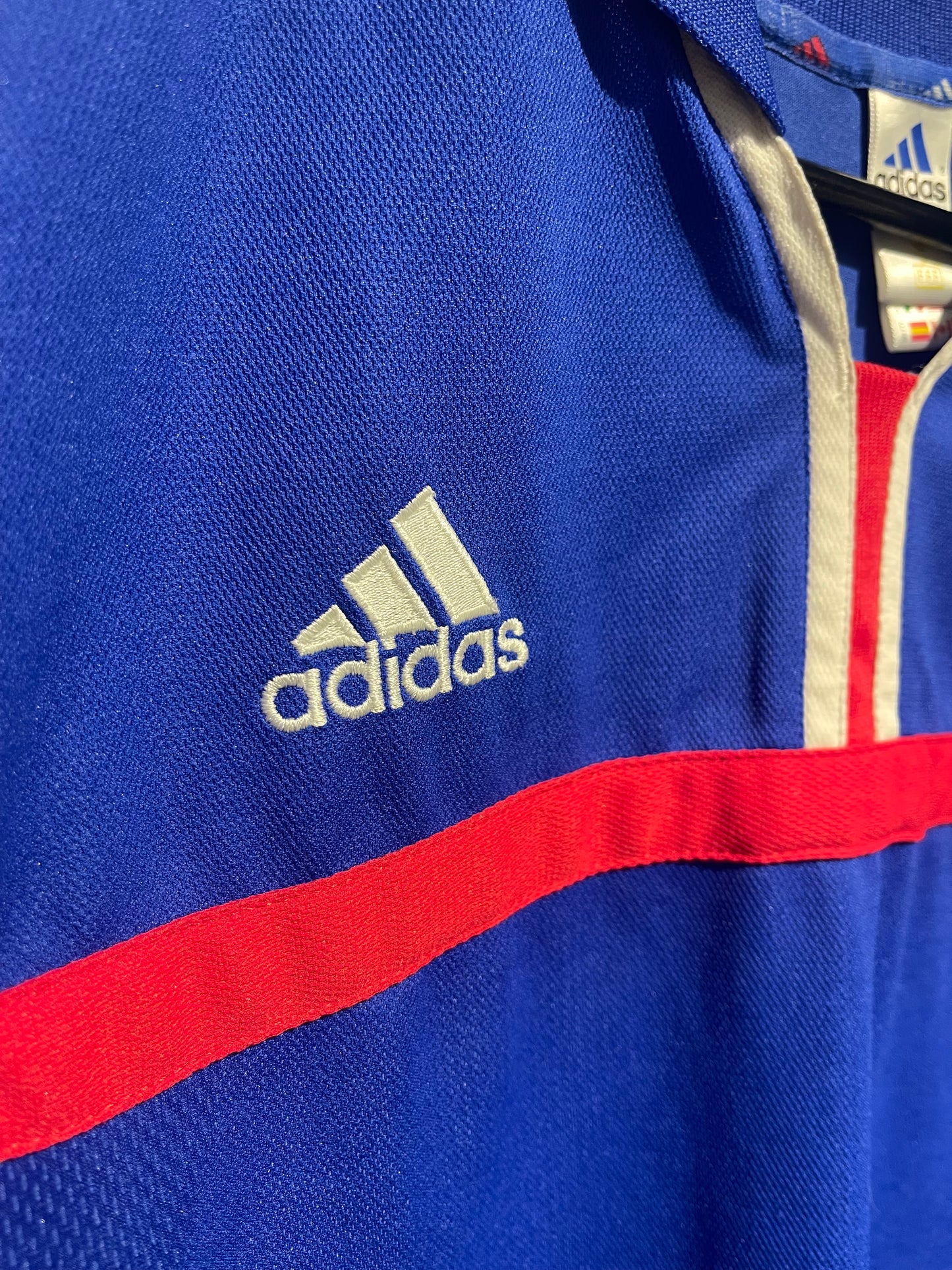 France 2000 Home Kit. (S)