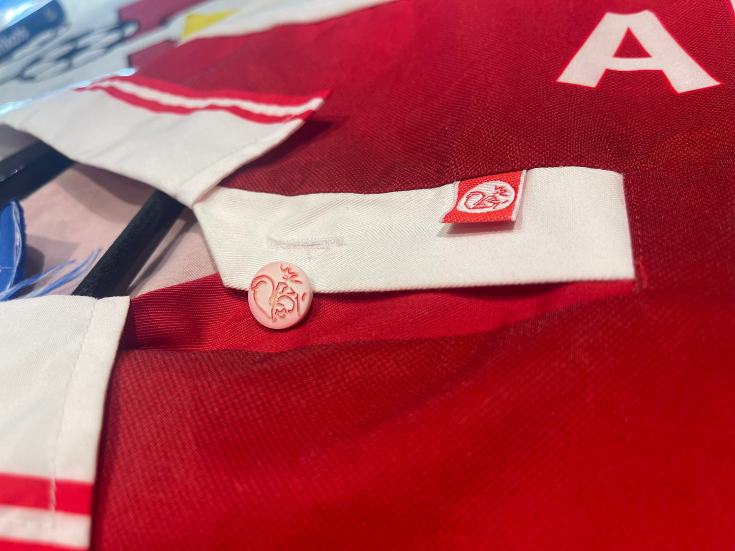 Ajax Amsterdam 1997-98 Home Kit. (M).