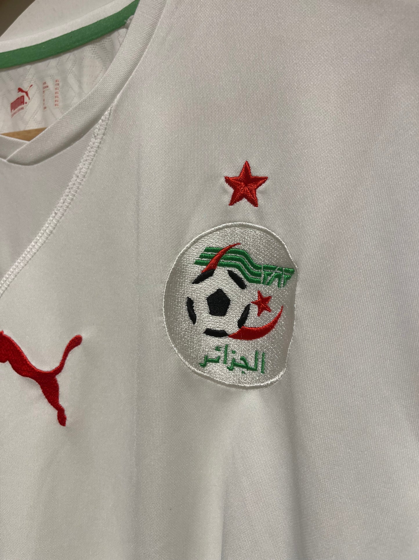 Algeria 2010 Home Kit. (XL)