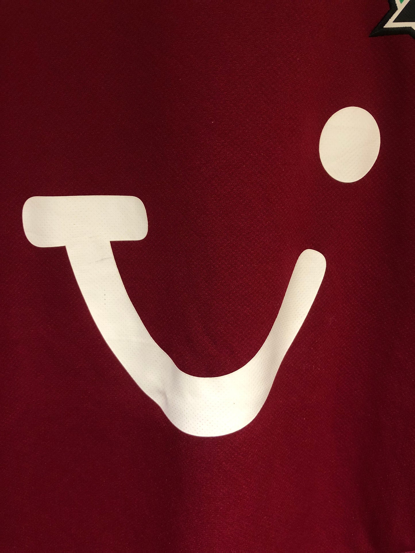 Hannover 96 2013-14 Home Kit. (3XL)