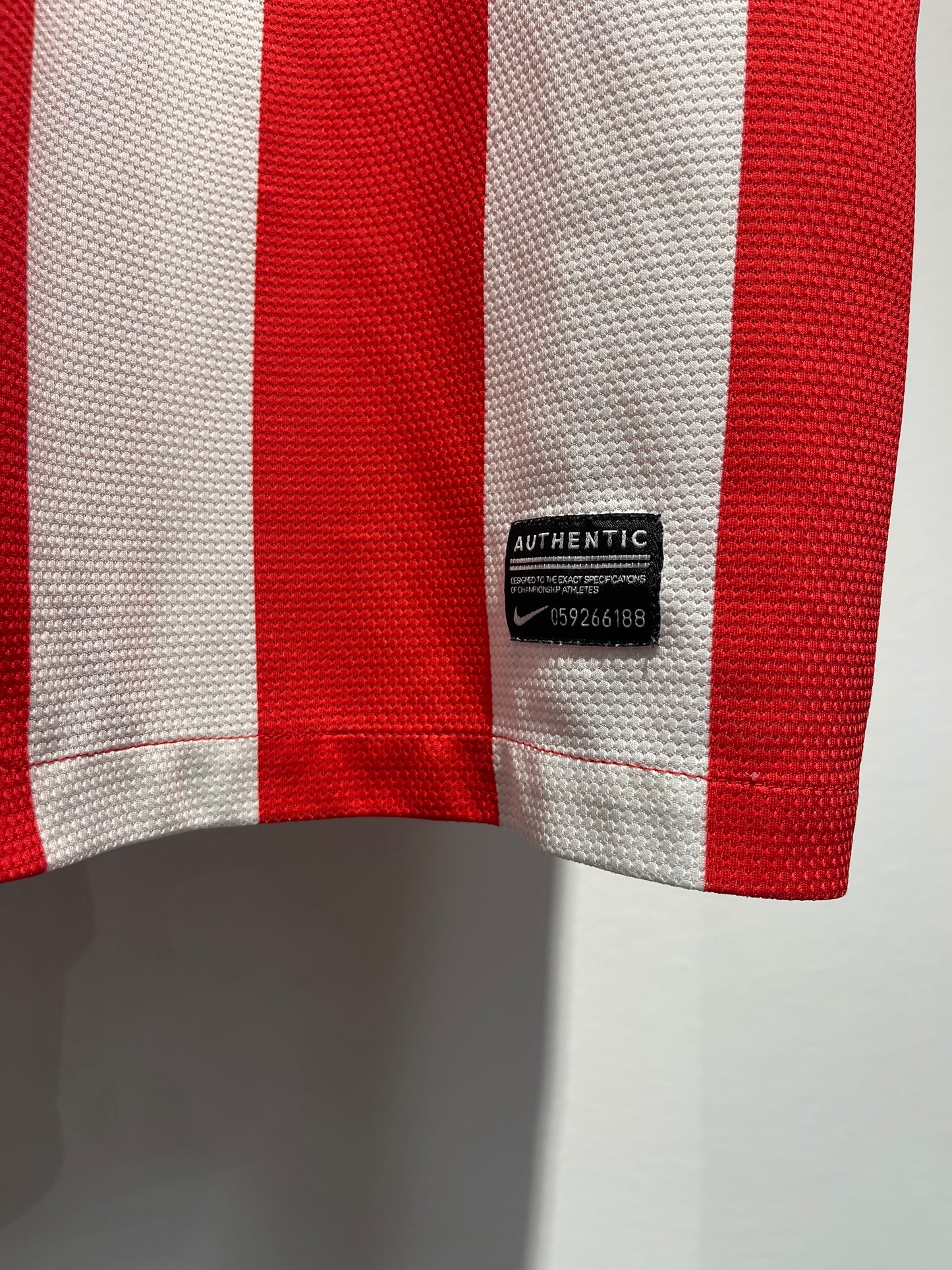 Atletico Madrid 2012/2013 Home Kit. (#9 R. Falcao) (L)