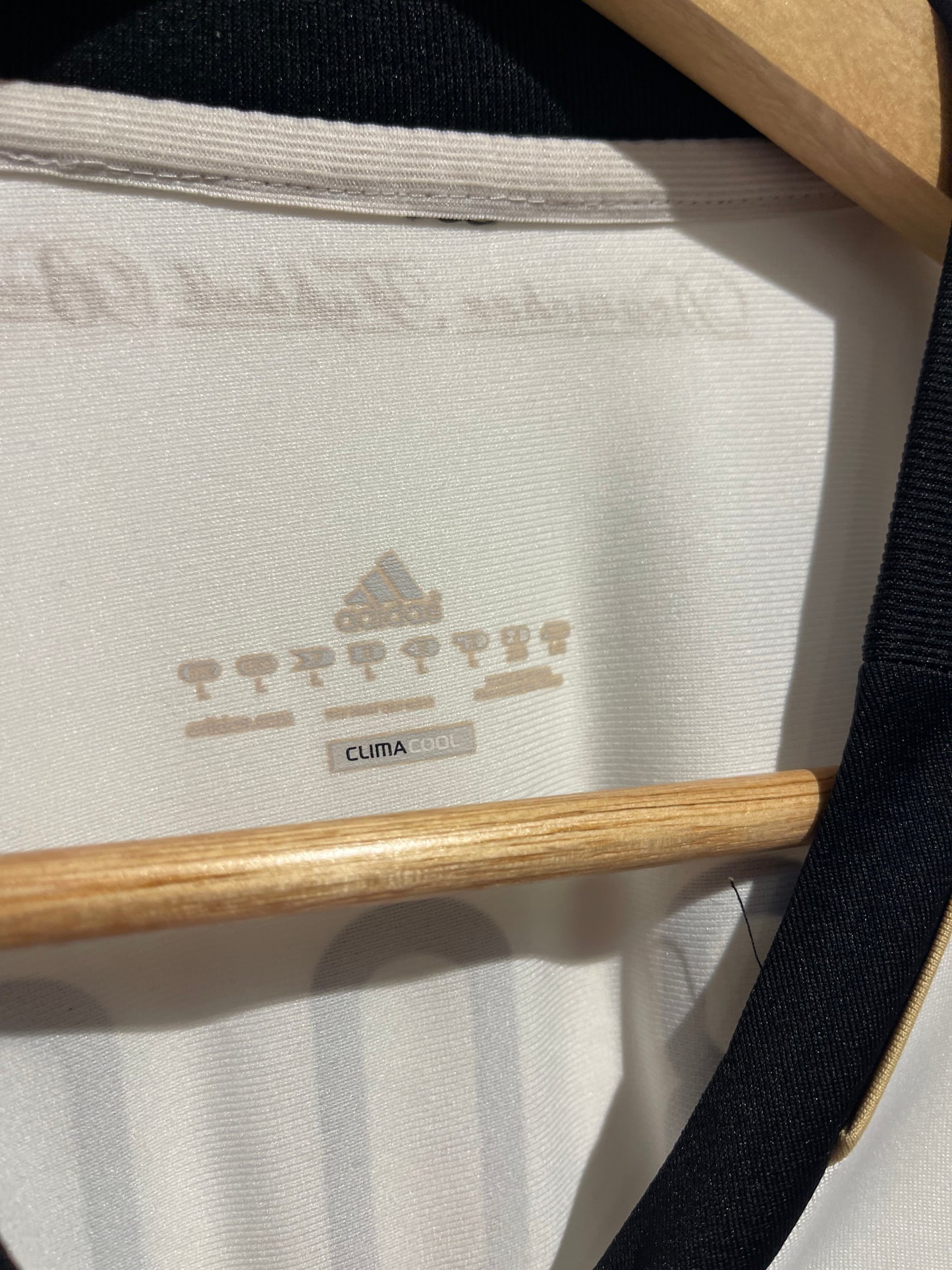 Deutschland 2010 Home Kit. #18 Kroos. (L)