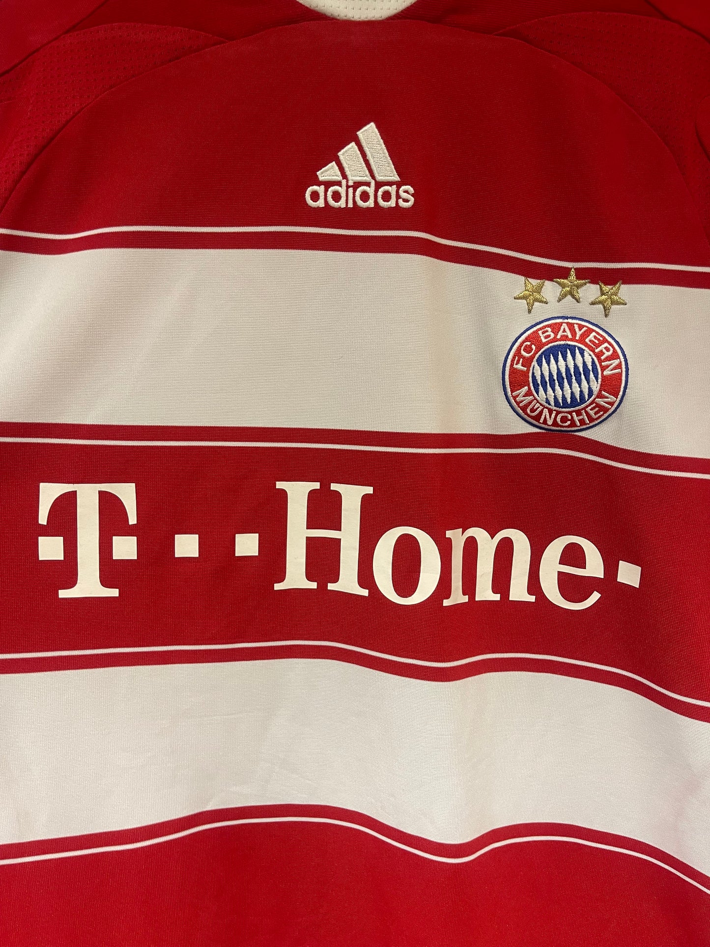 FC Bayern München 2007/08 Home Kit. #7 Ribéry. (L)