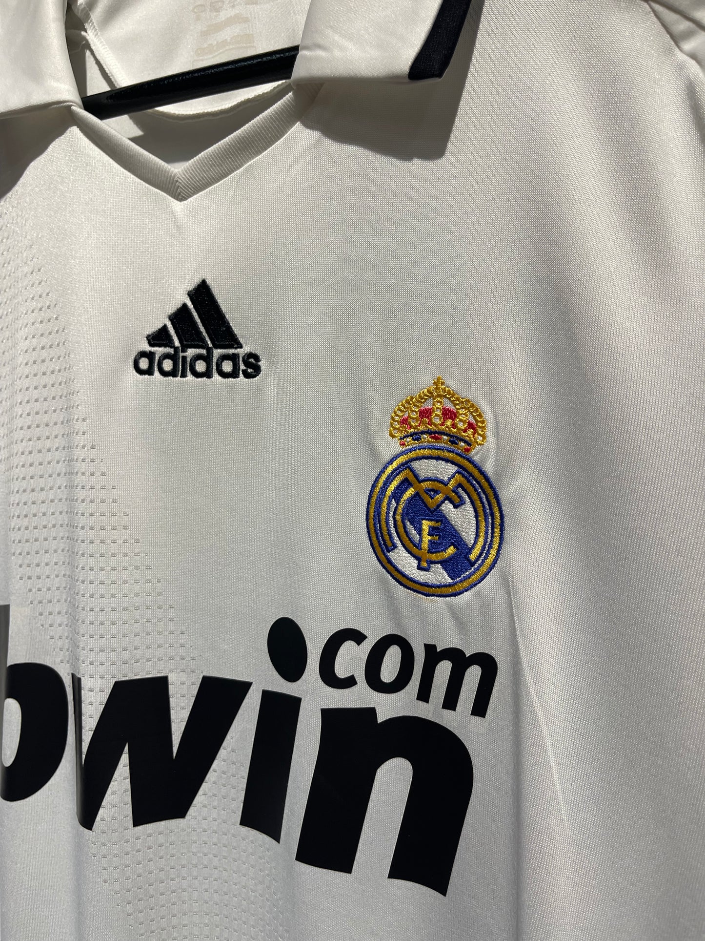Real Madrid 2008-09 Home Kit. #7 Raul. (M)