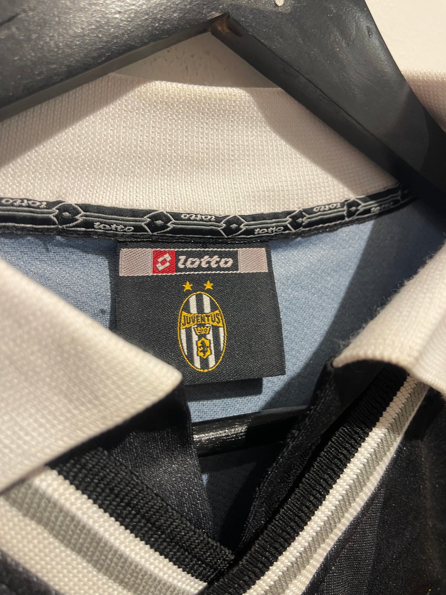Juventus 2000-01 GK. #1 Van Der Sar. (L)