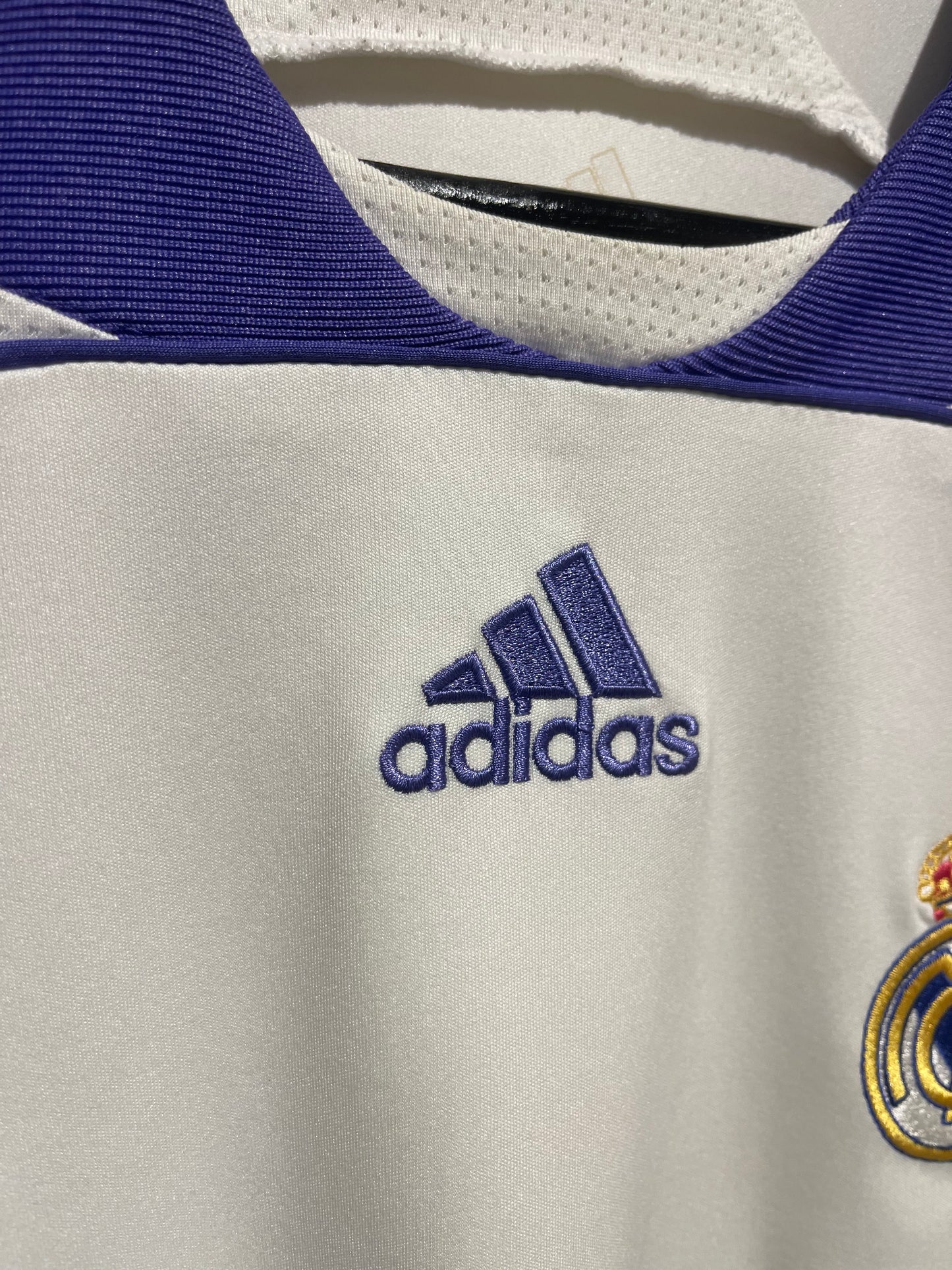 Real Madrid 2007-08 Home Kit. #23 Sneijder. (M/L)