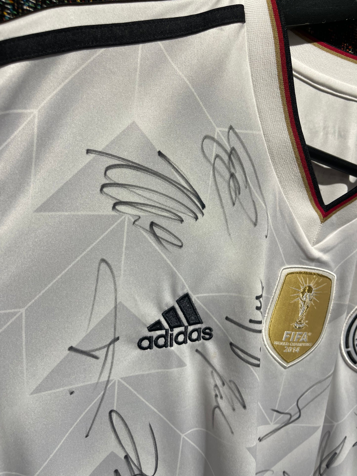 Deutschland 2016 Home Kit. (Signed)