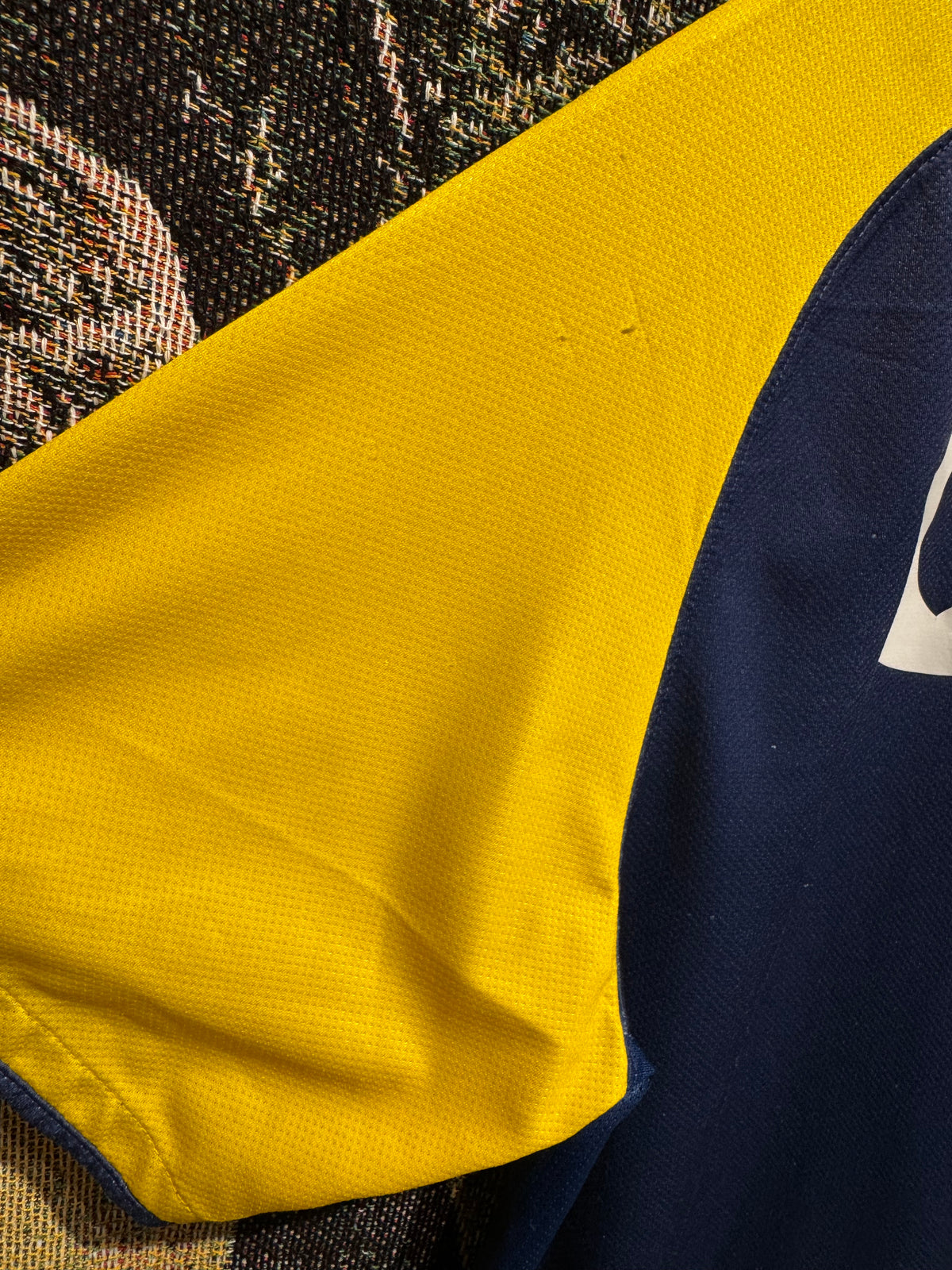 Club America 2010-11 Away Kit. (XL)