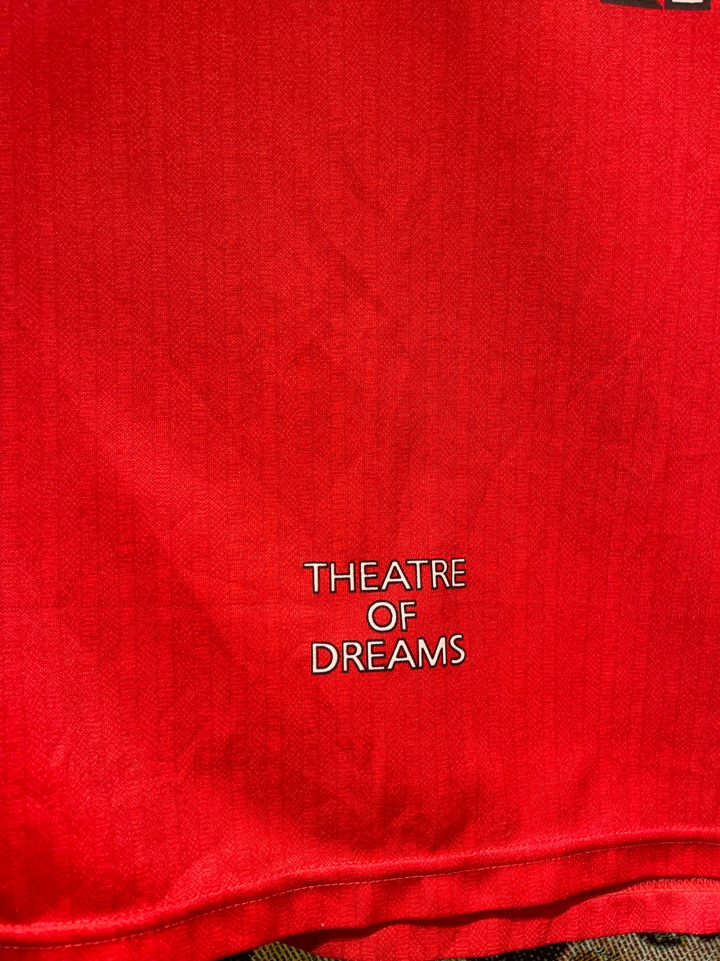 Manchester United 1996/98 Home Kit. (M)