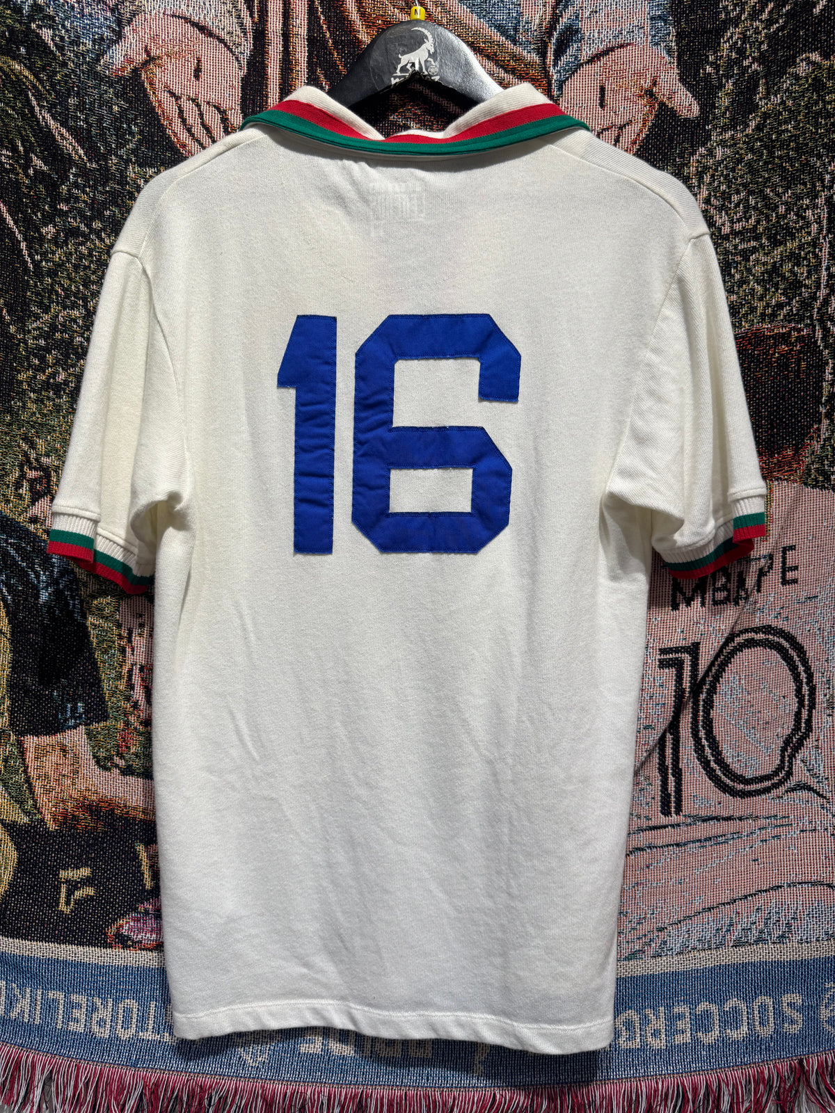 Portugal 1972 Official Retro shirt. (M)