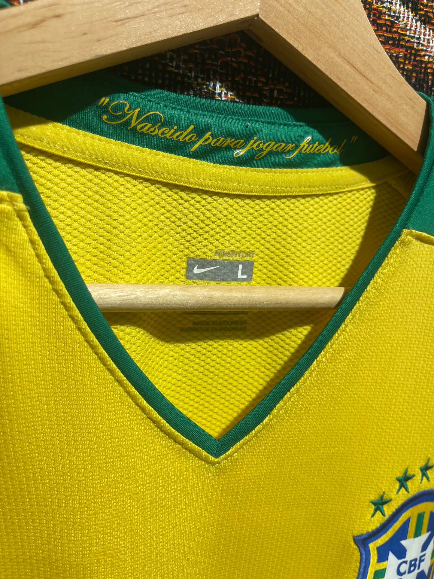 Brazil 2010 Home Kit. (L) #10 Kaká.