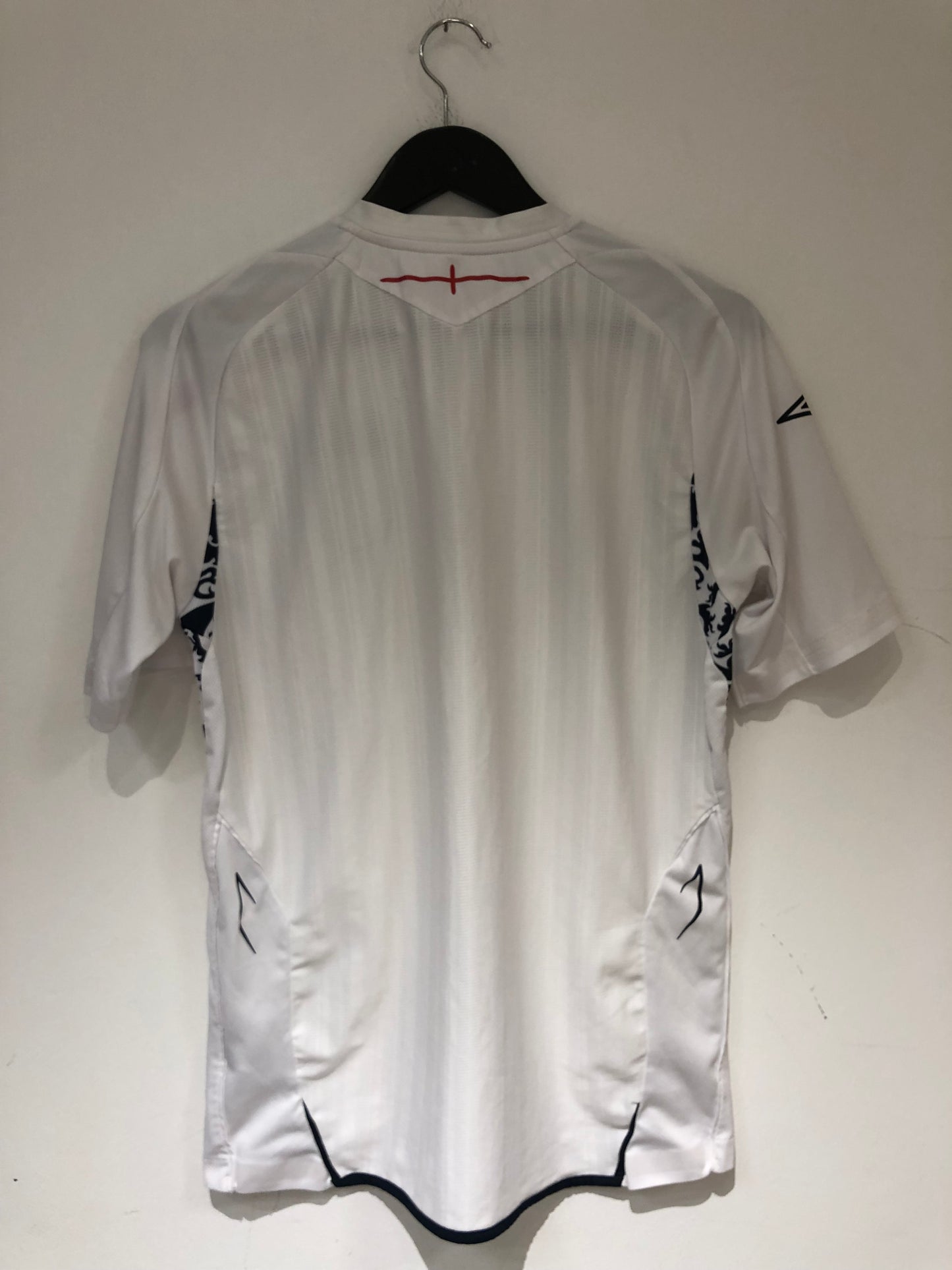 England 2007-09 Home Kit. (M)