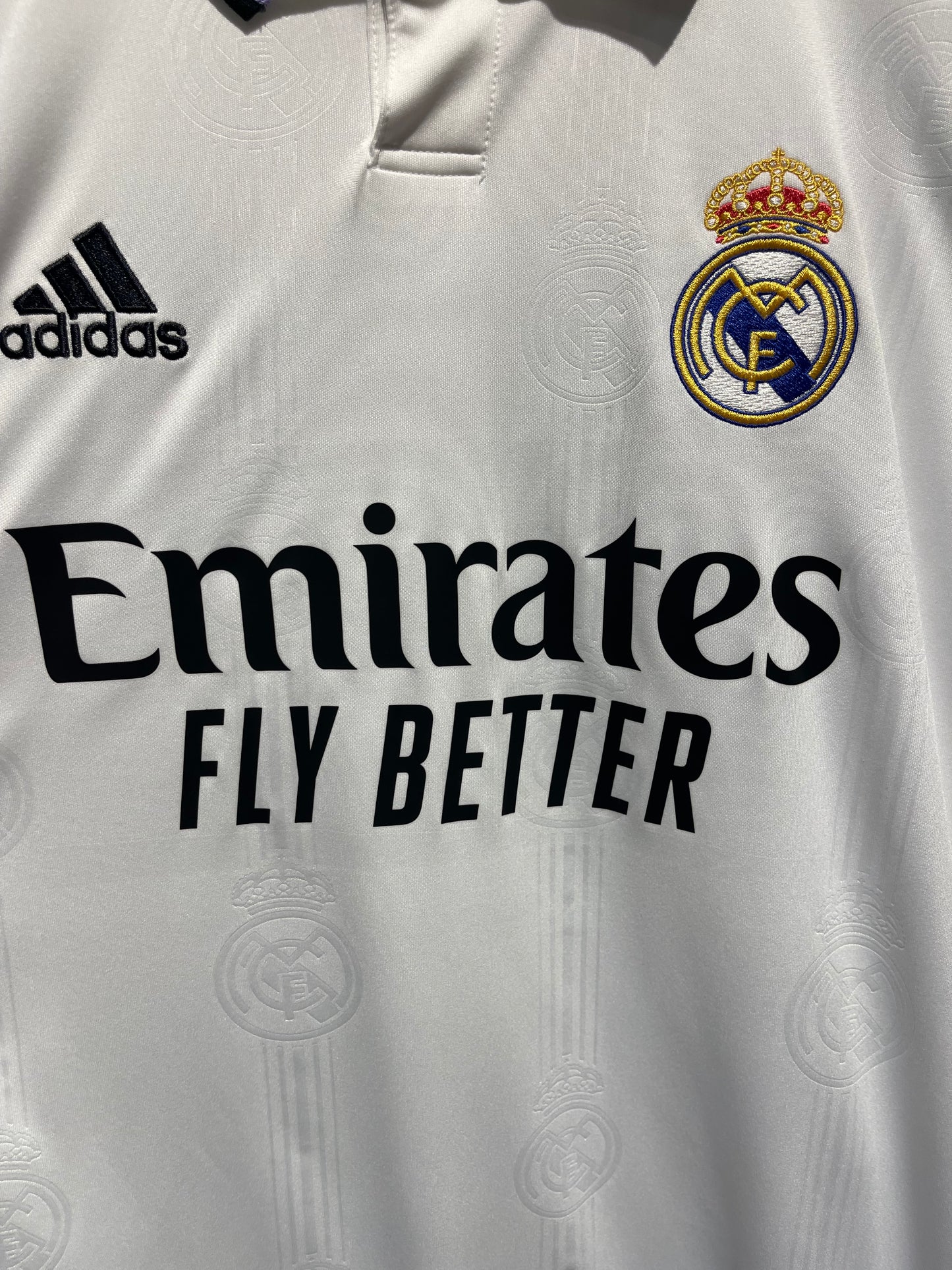 Real Madrid 2022-23 Home Kit. #9 Benzema. (M)